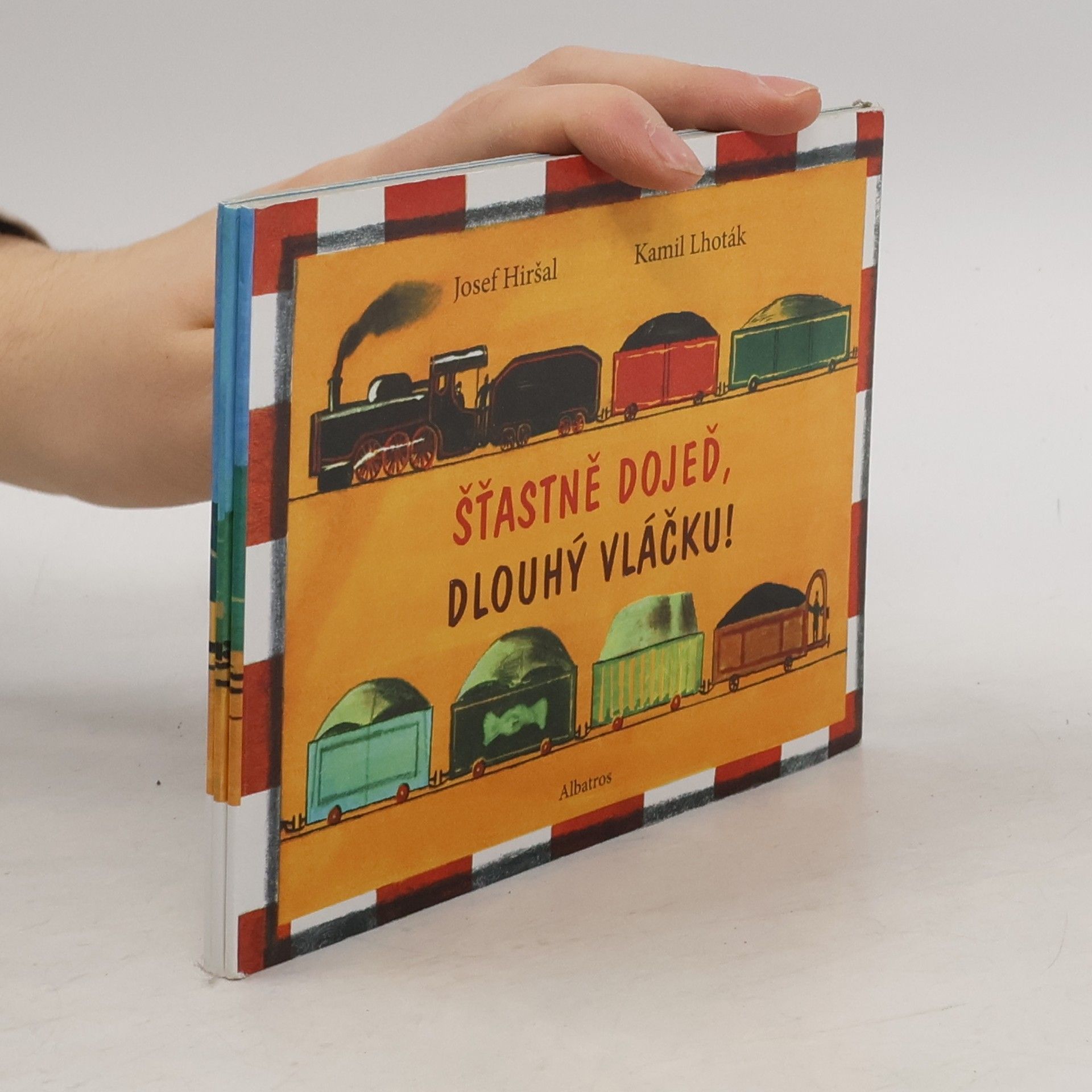 Šťastně dojeď, dlouhý vláčku!