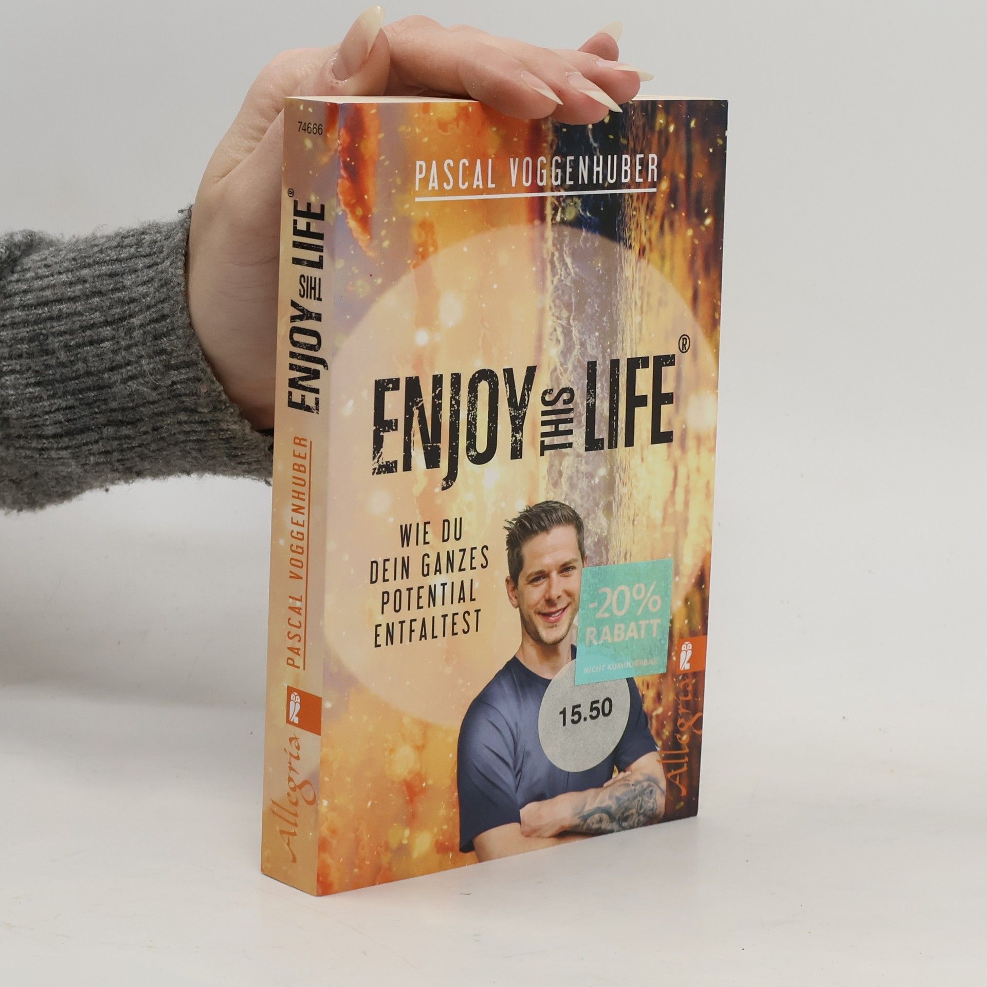 Pascal Voggenhuber Enjoy this Life