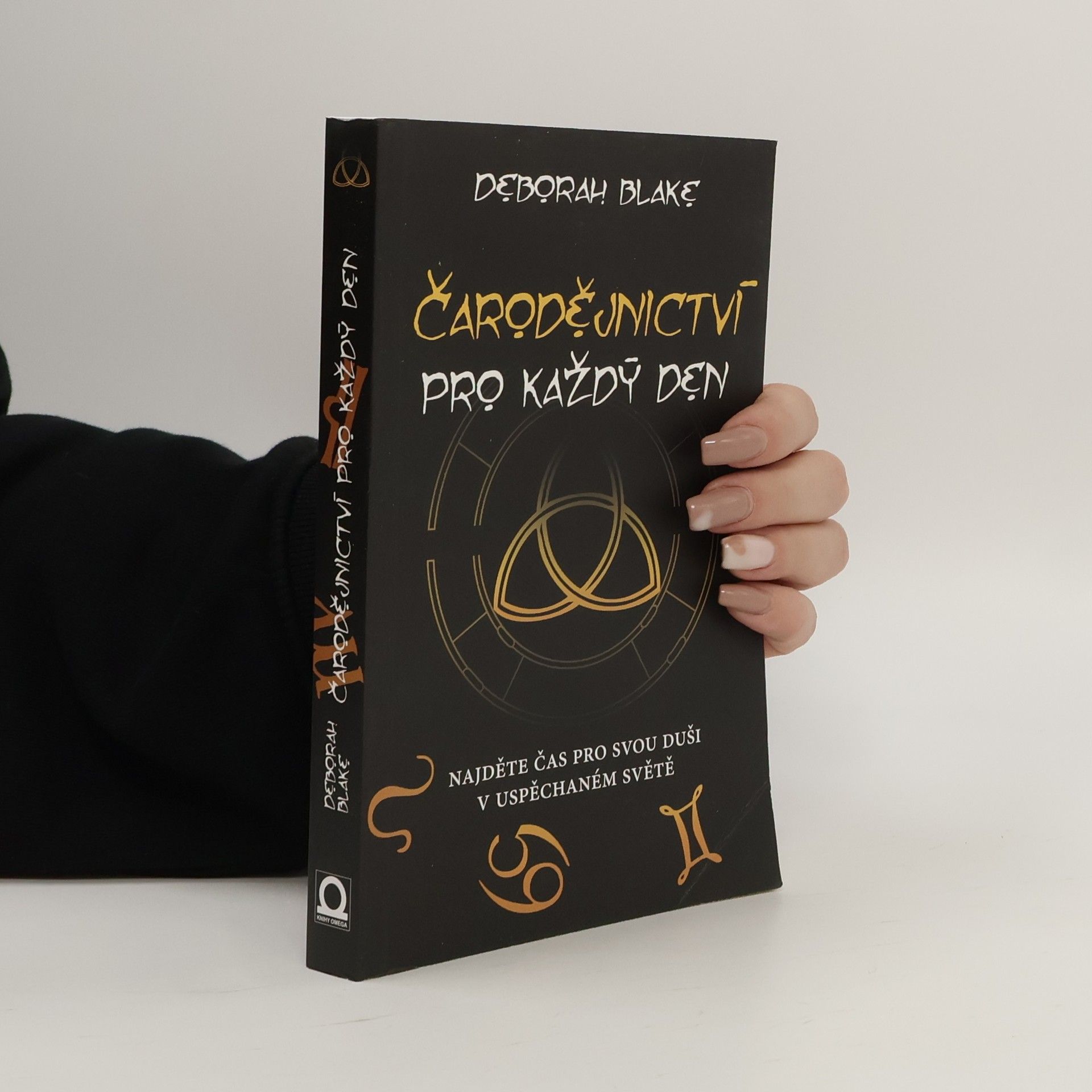 Deborah Blake Čarodějnictví pro každý den