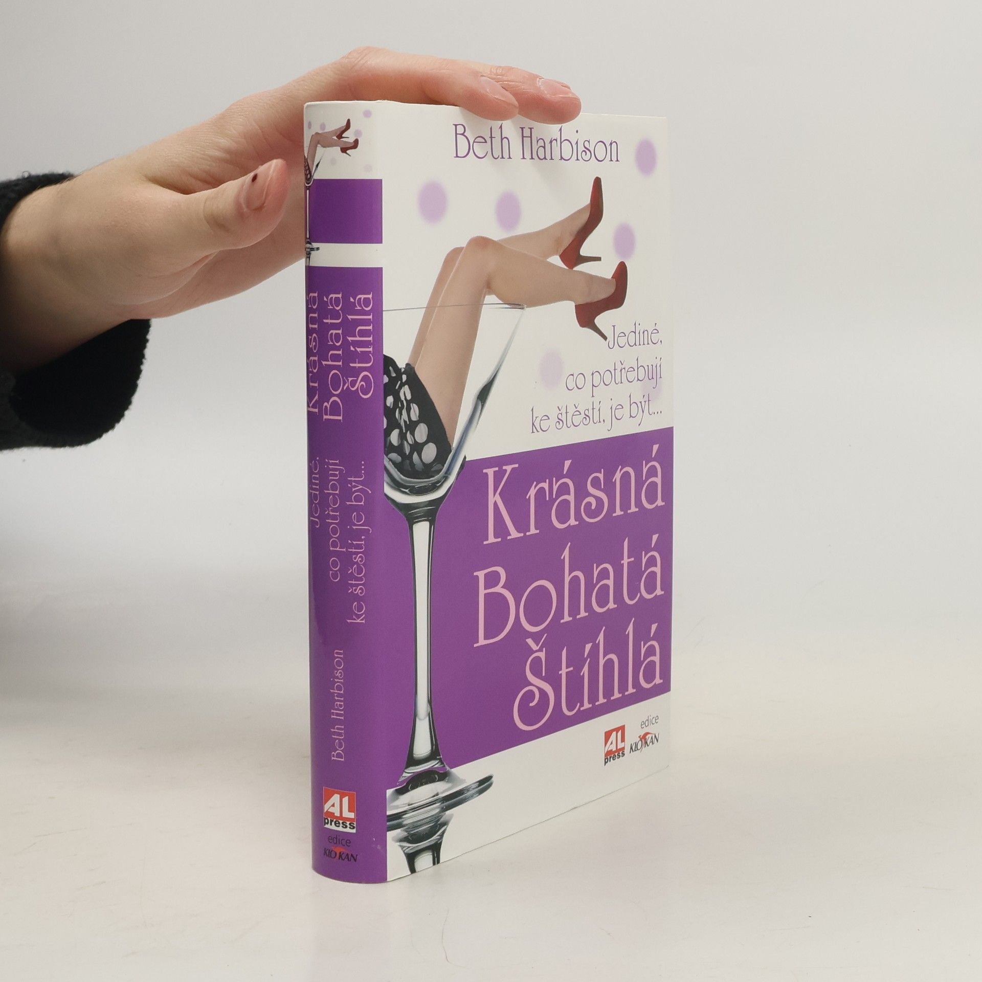 Elizabeth M. Harbison Krásná, bohatá, štíhlá