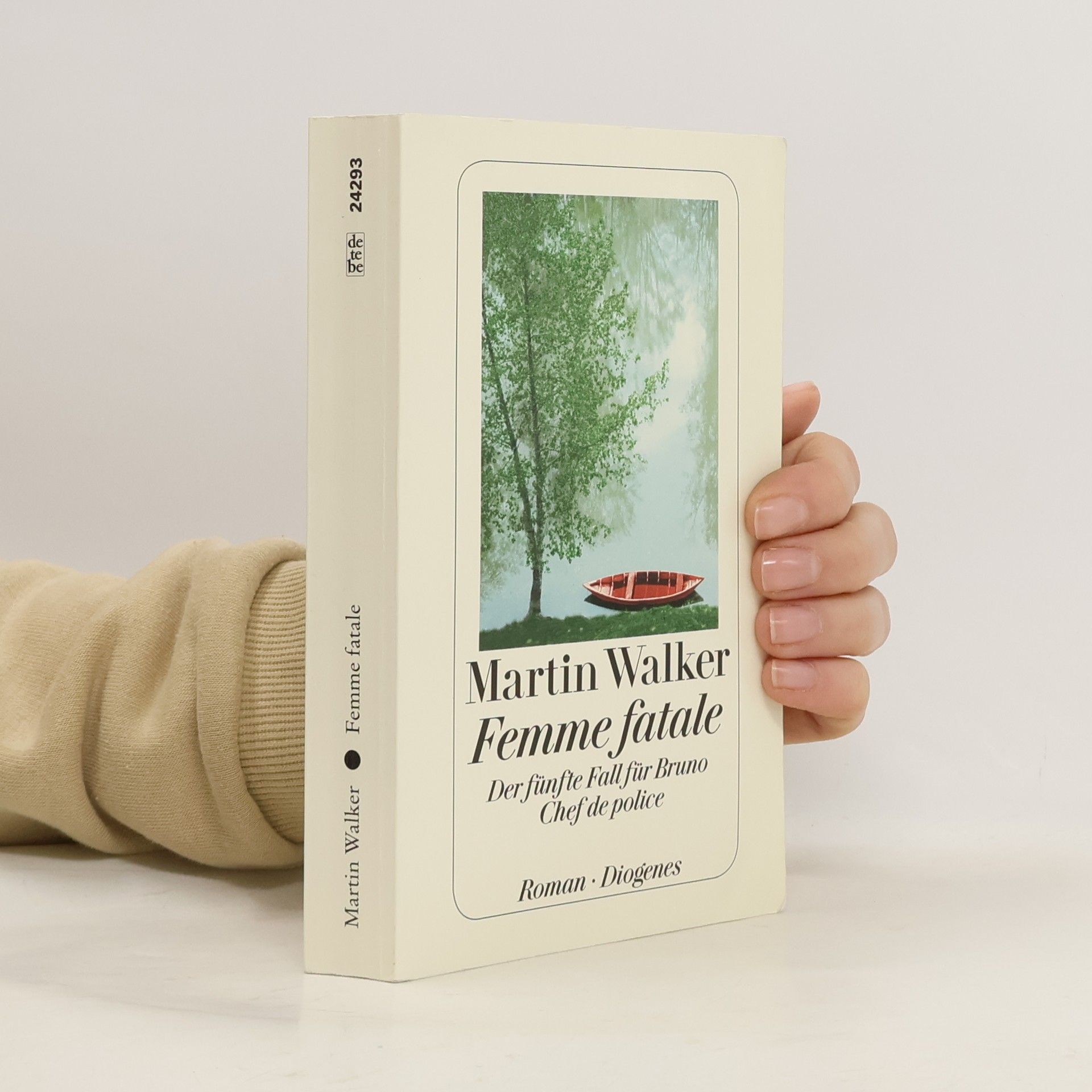 Martin Walker Femme fatale