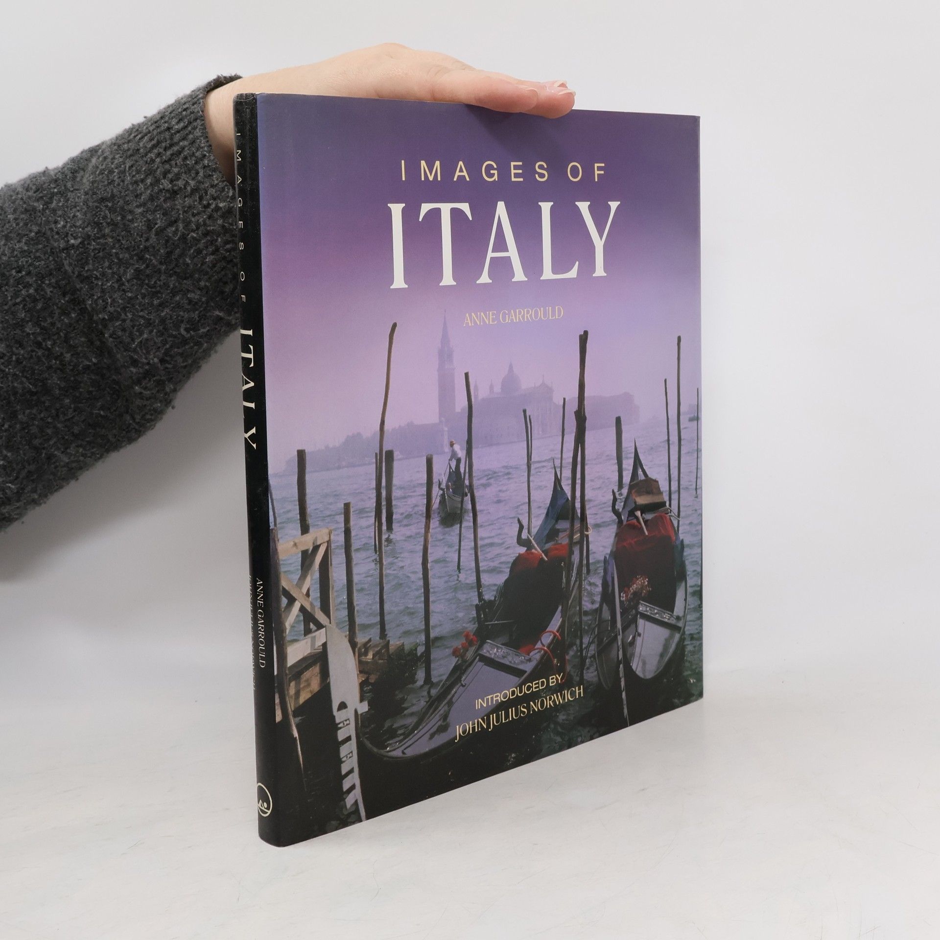 Ann Garrould Images of Italy