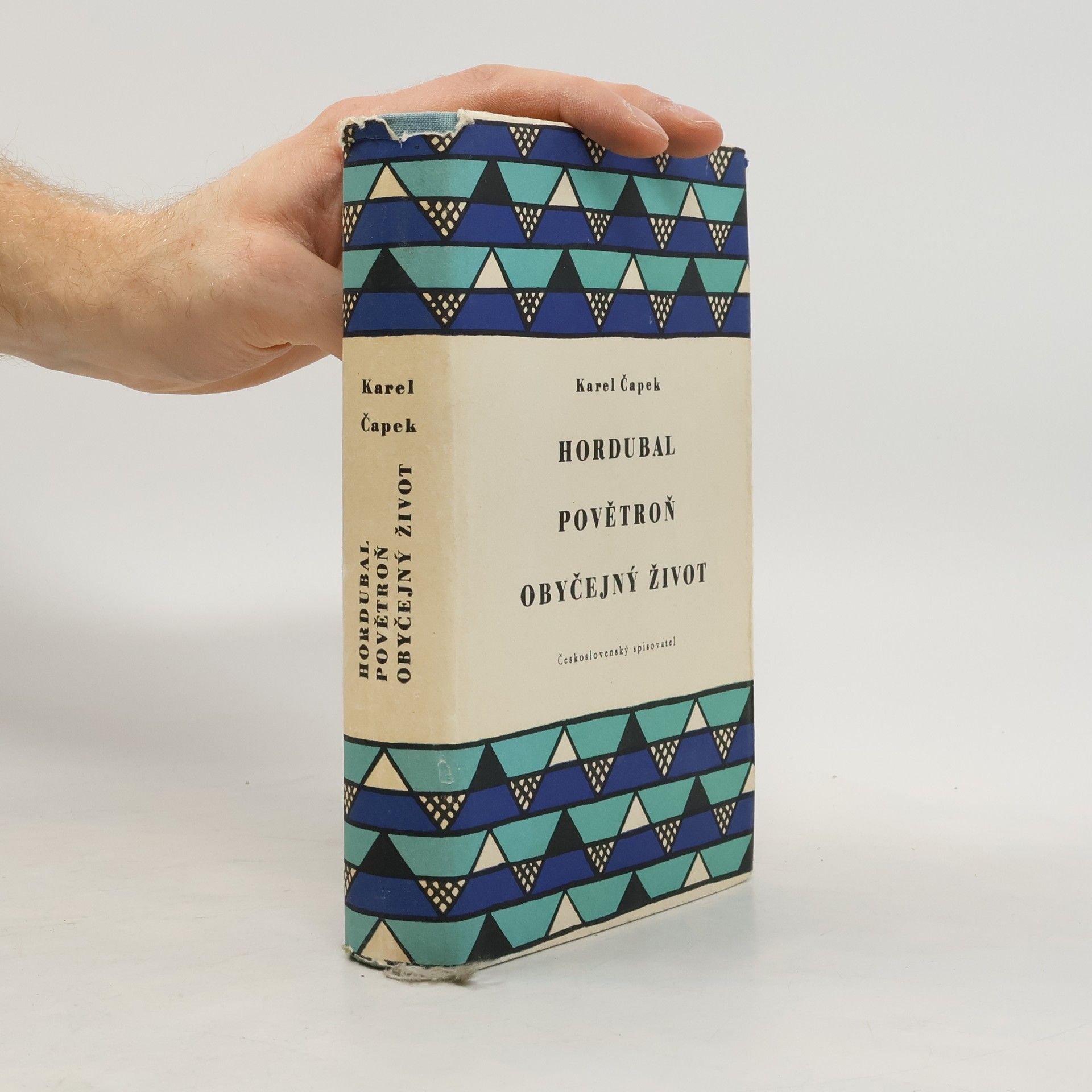 Hordubal. Povětroň. Obyčejný život