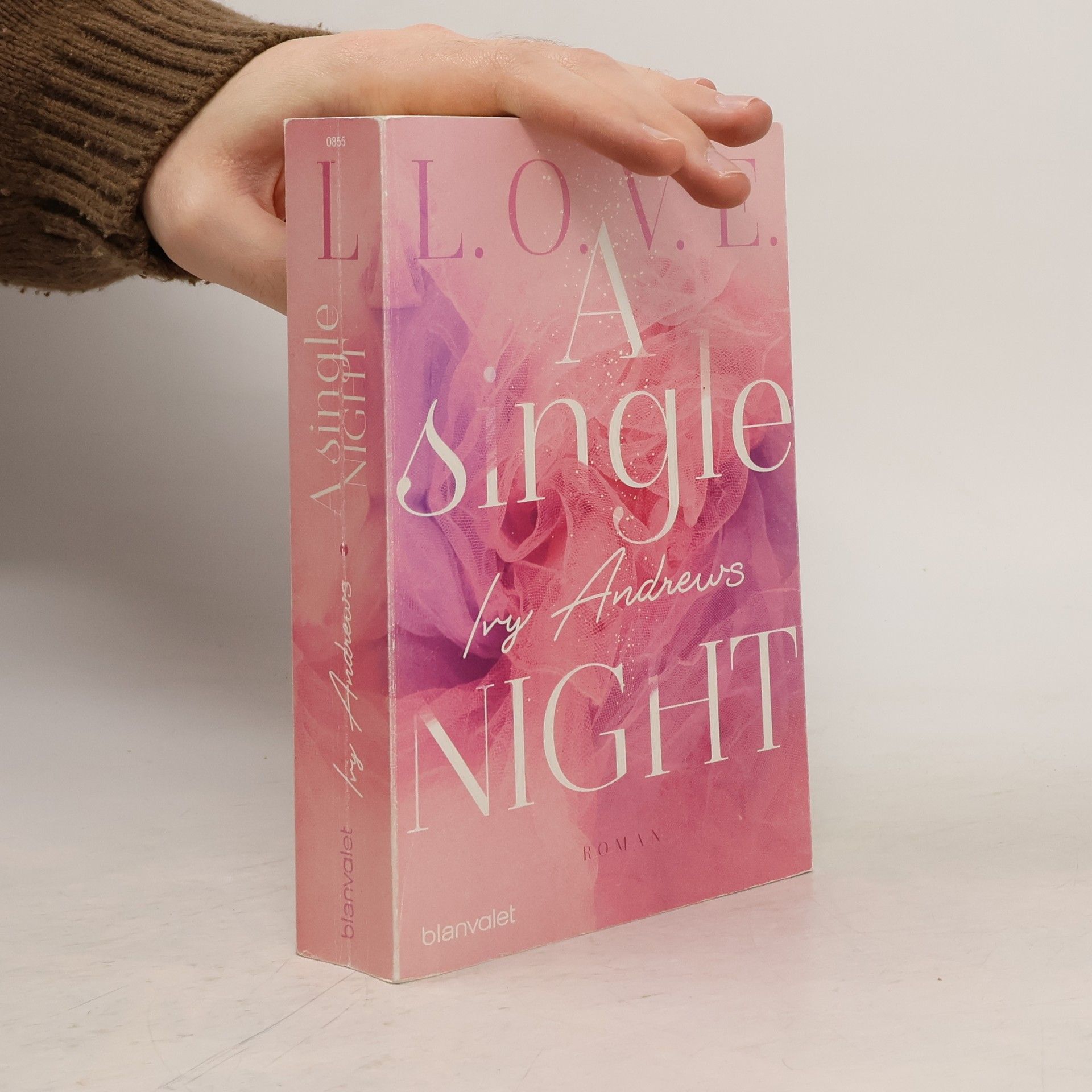 Ivy Andrews L.O.V.E. 1:A single night