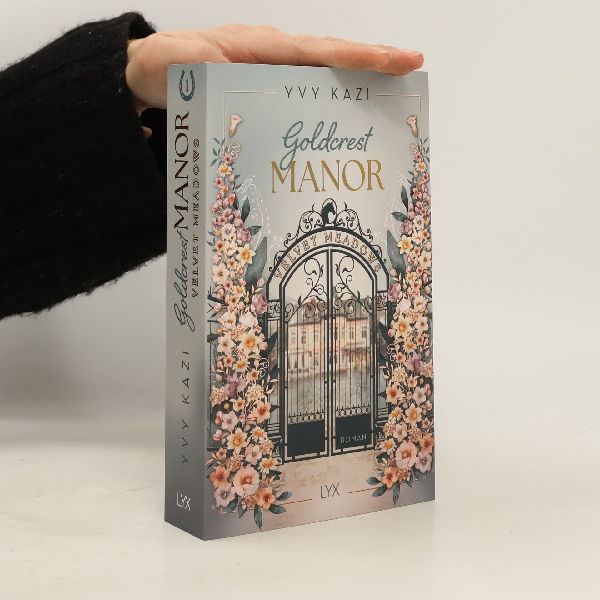 Yvy Kazi Goldcrest Manor - Velvet Meadows
