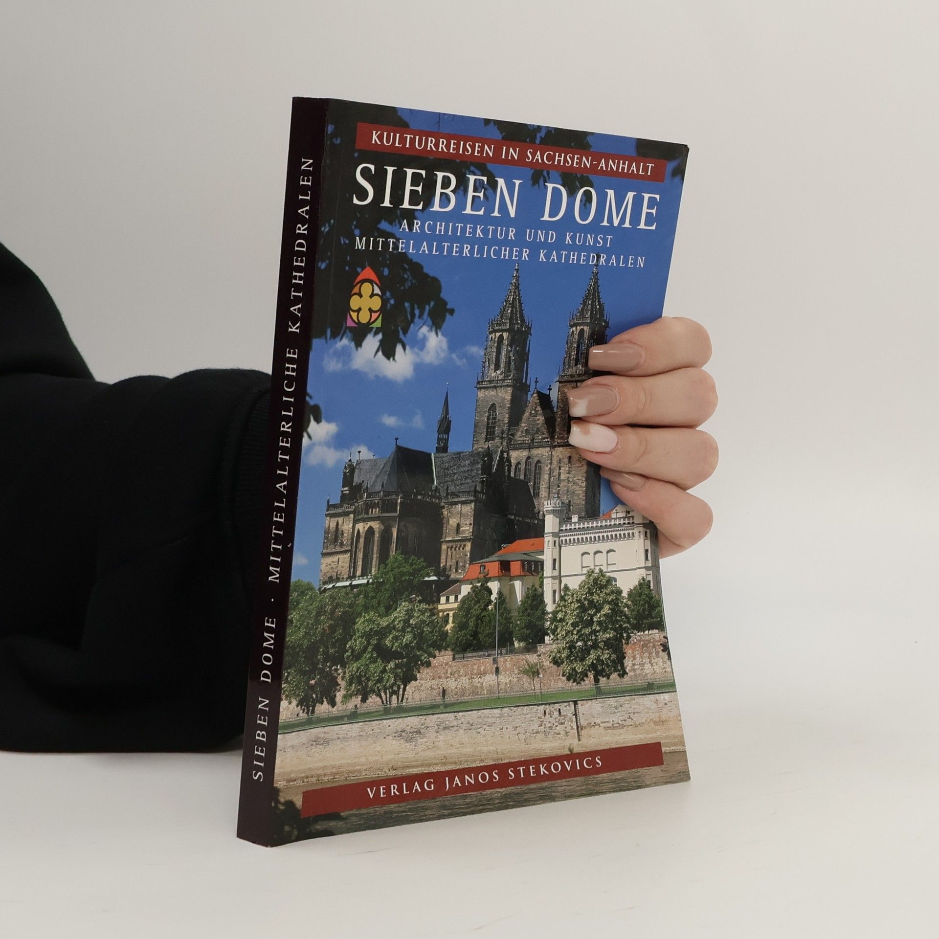 Sieben Dome