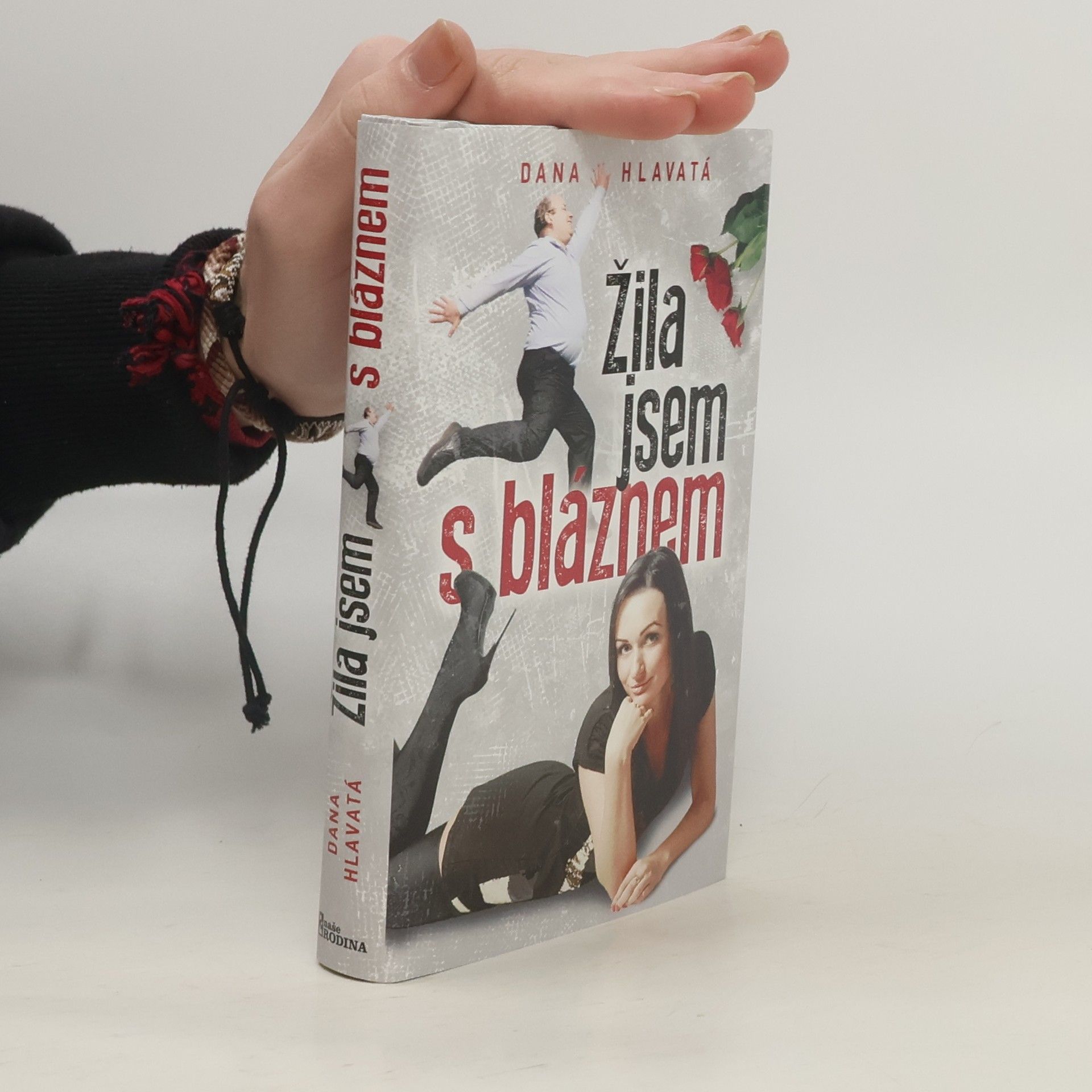 Žila jsem s bláznem