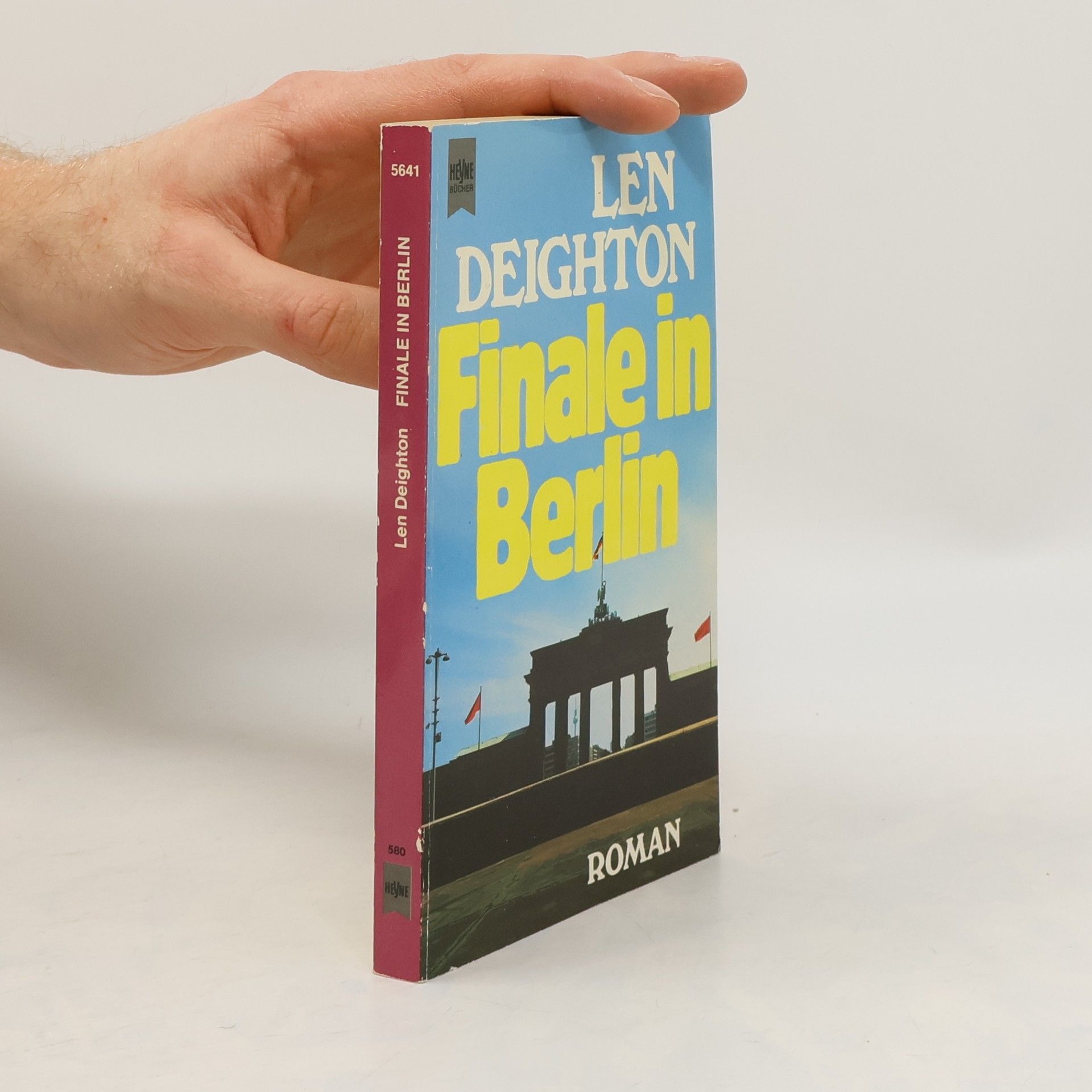 Len Deighton Finale in Berlin