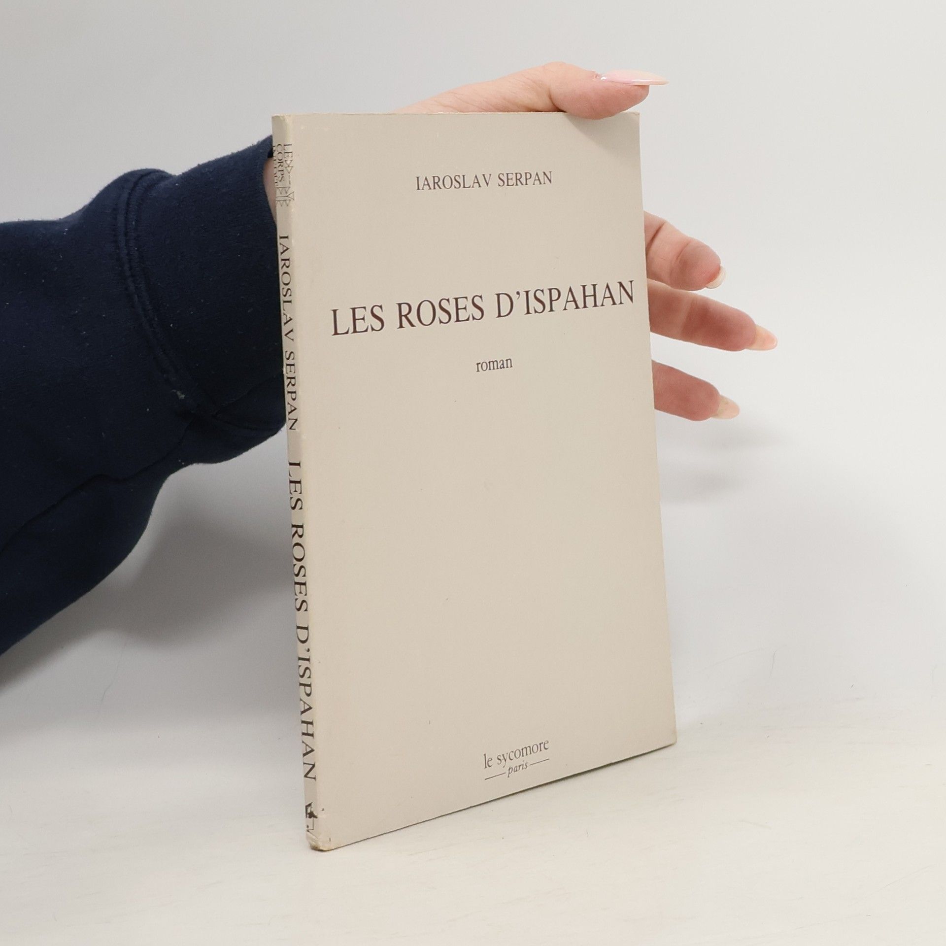Iaroslav Serpan Les roses d'Ispahan
