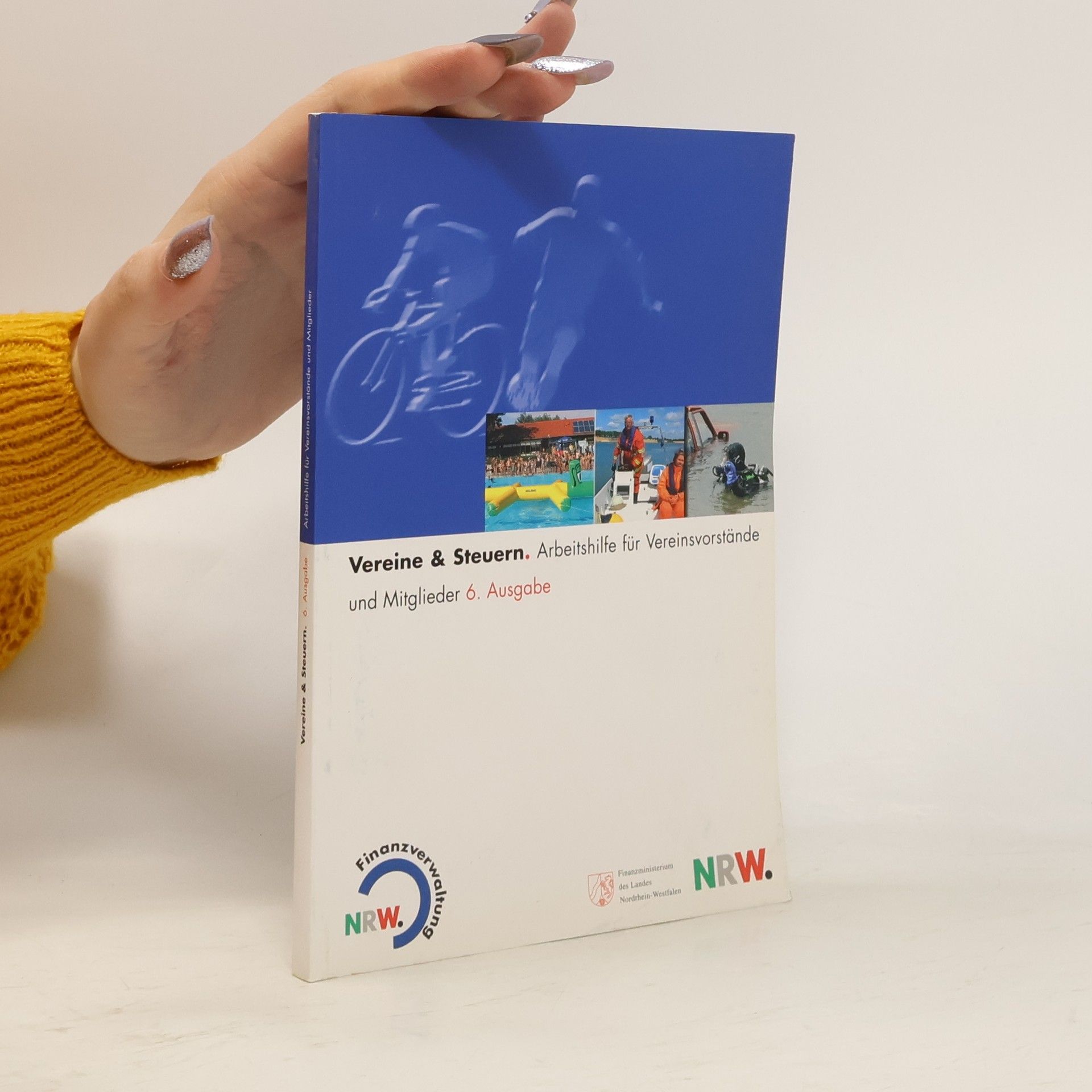 Various authors Vereine und Steuern