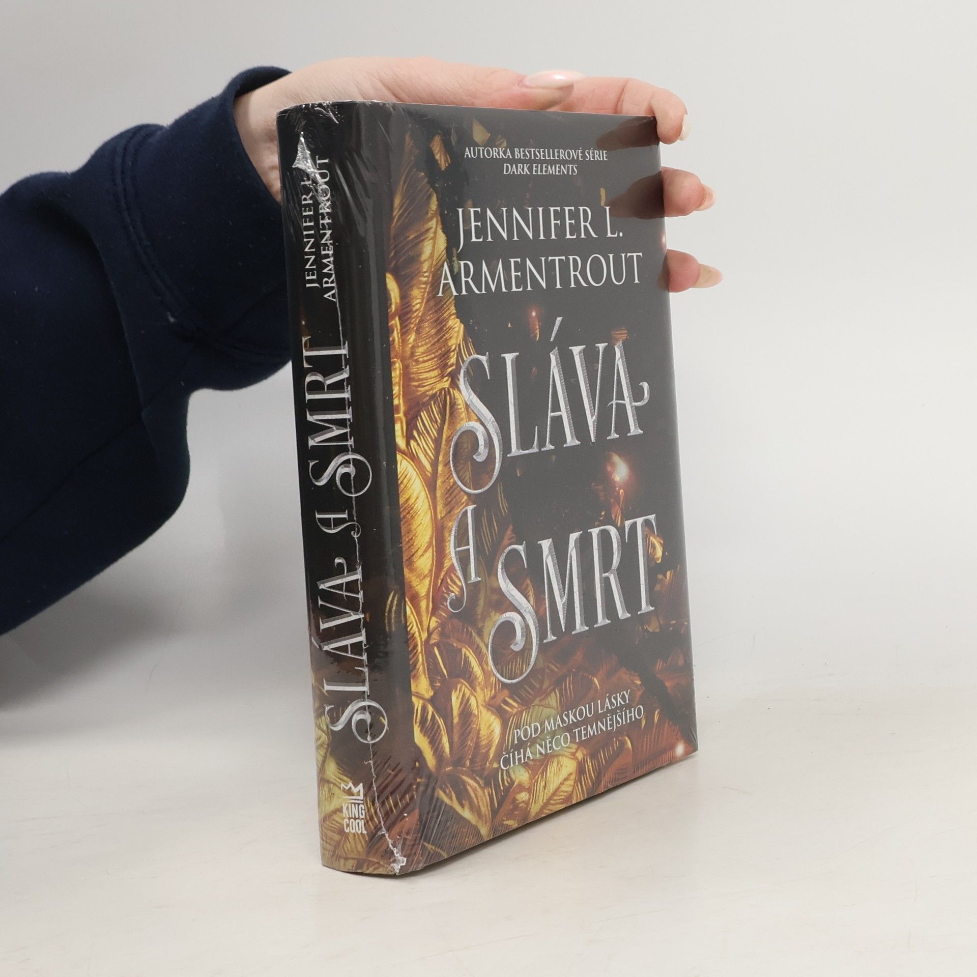 Jennifer L. Armentrout Sláva a smrt