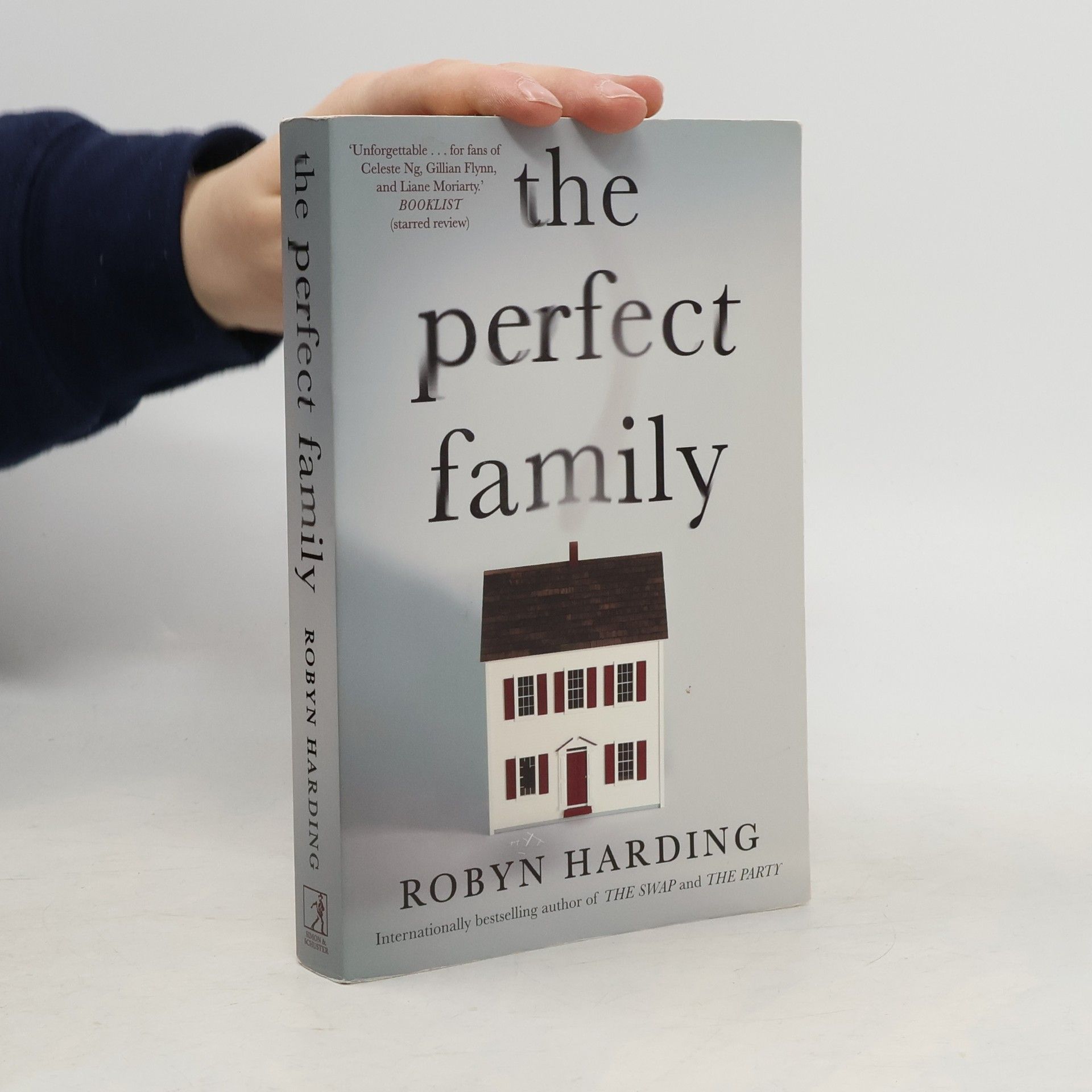 Robyn Harding PERFECT FAMILY