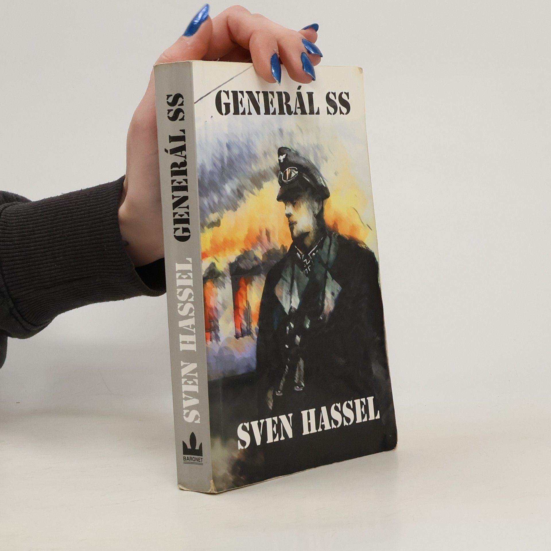 Sven Hassel Generál SS