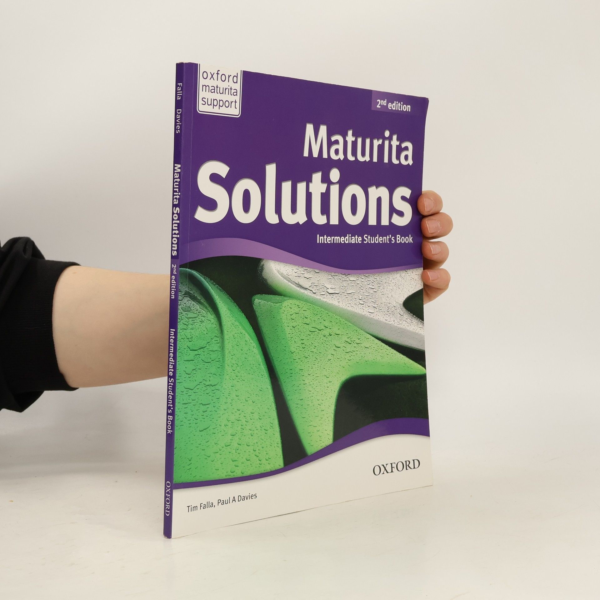 Paul A. Davies Maturita solutions. Intermediate student's book, 2012