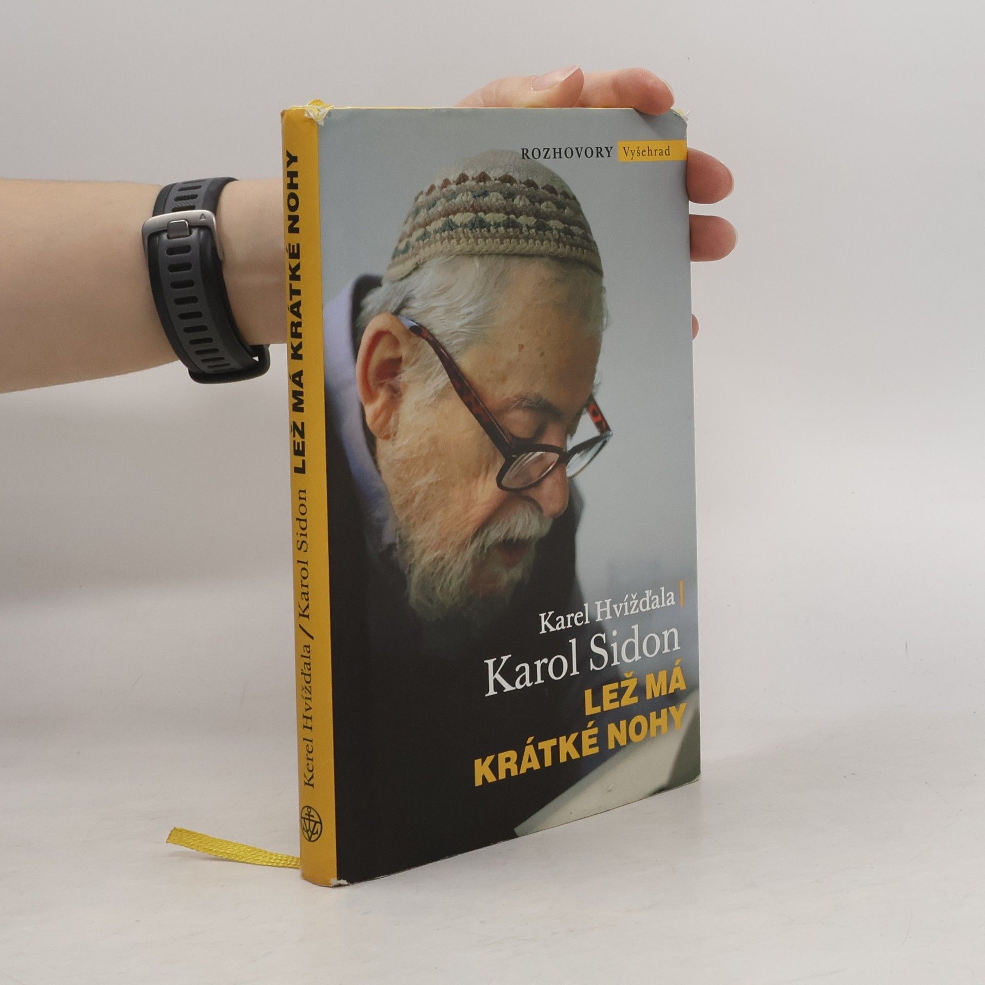 Karel Hvížďala Lež má krátké nohy