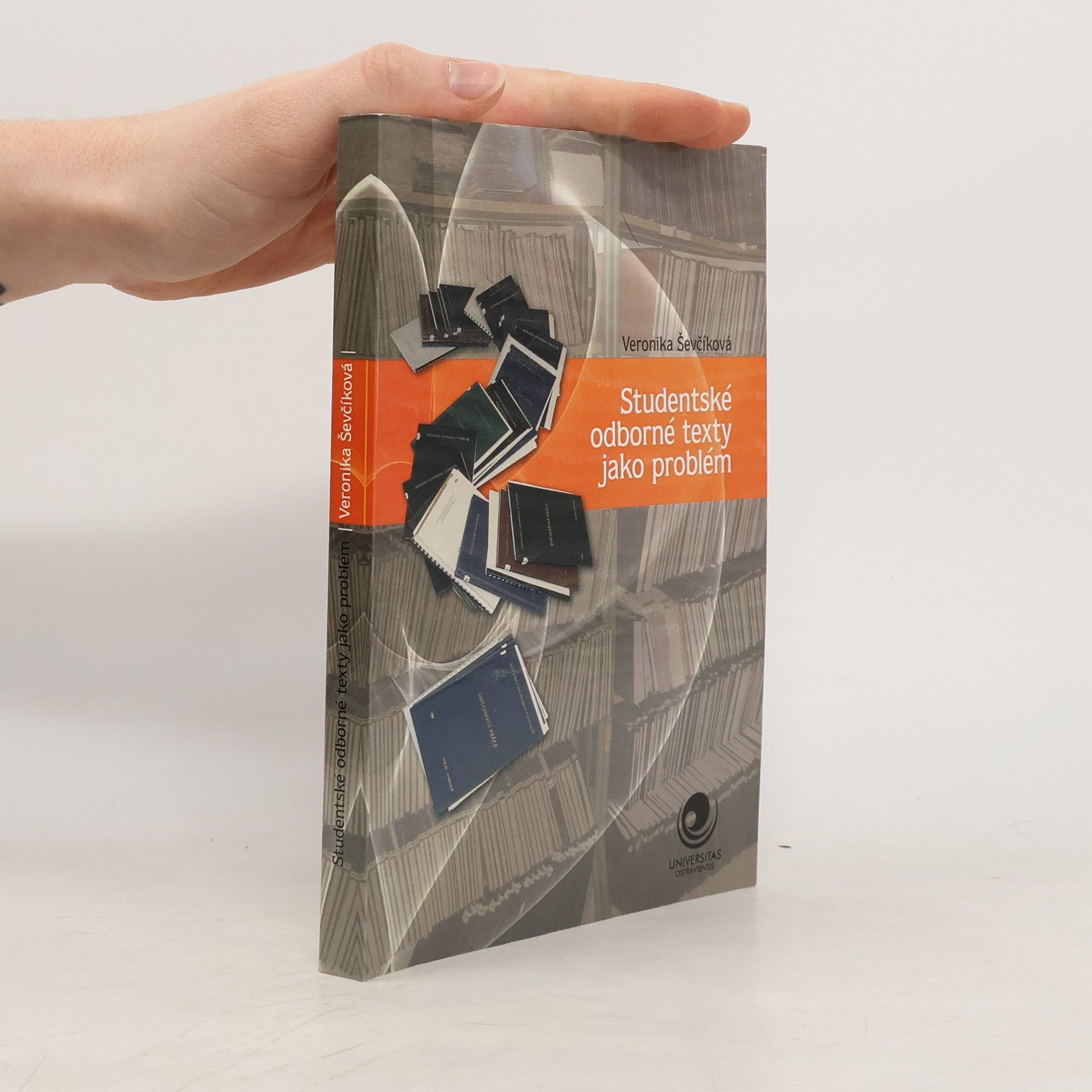 Studentské odborné texty jako problém