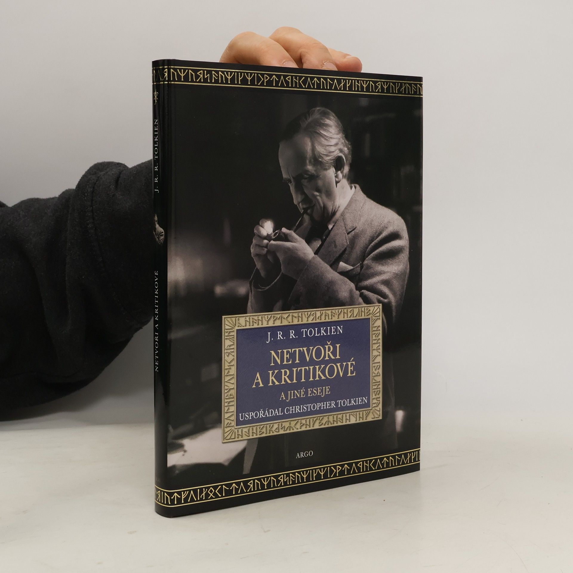 J. R. R. Tolkien Netvoři a kritikové