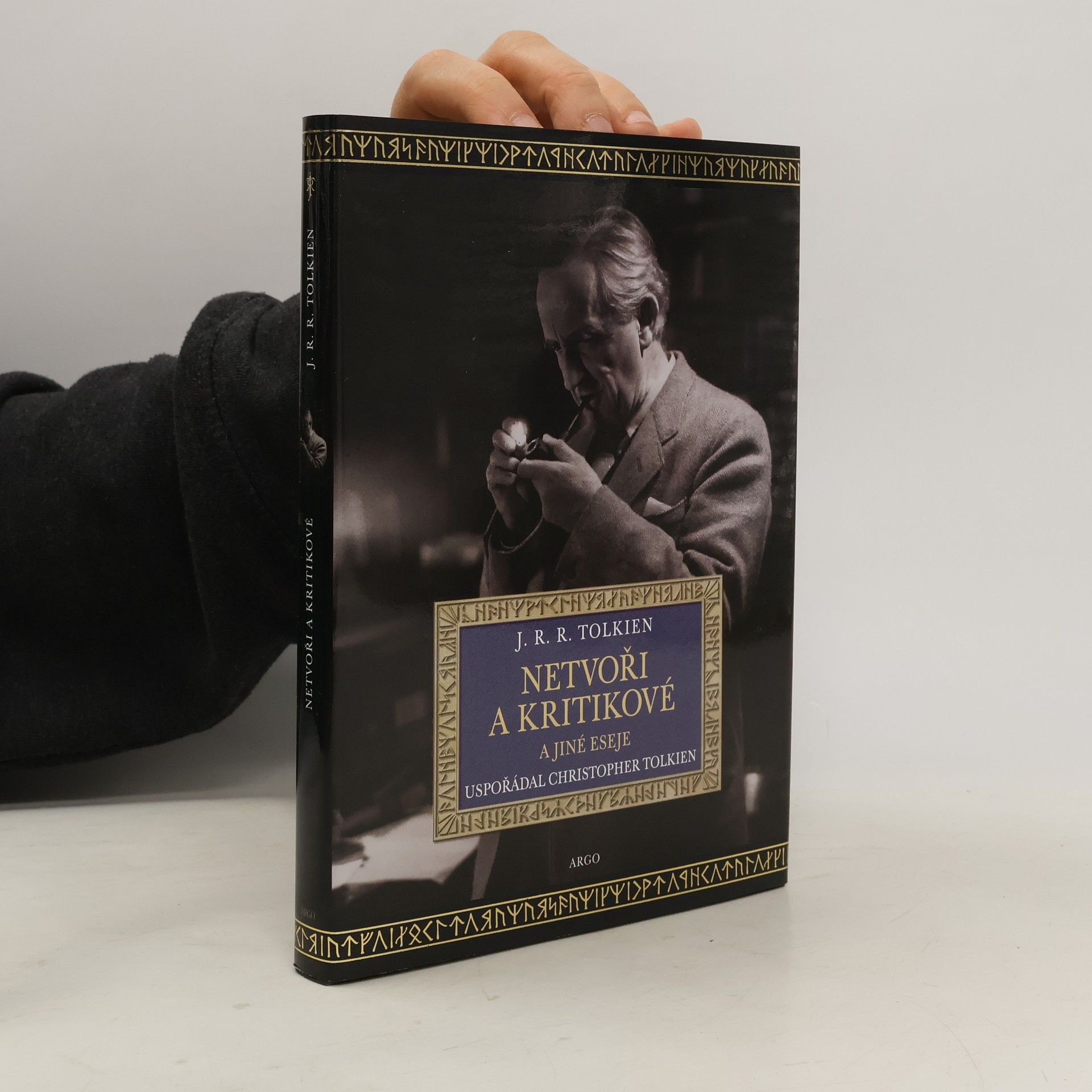 J. R. R. Tolkien Netvoři a kritikové