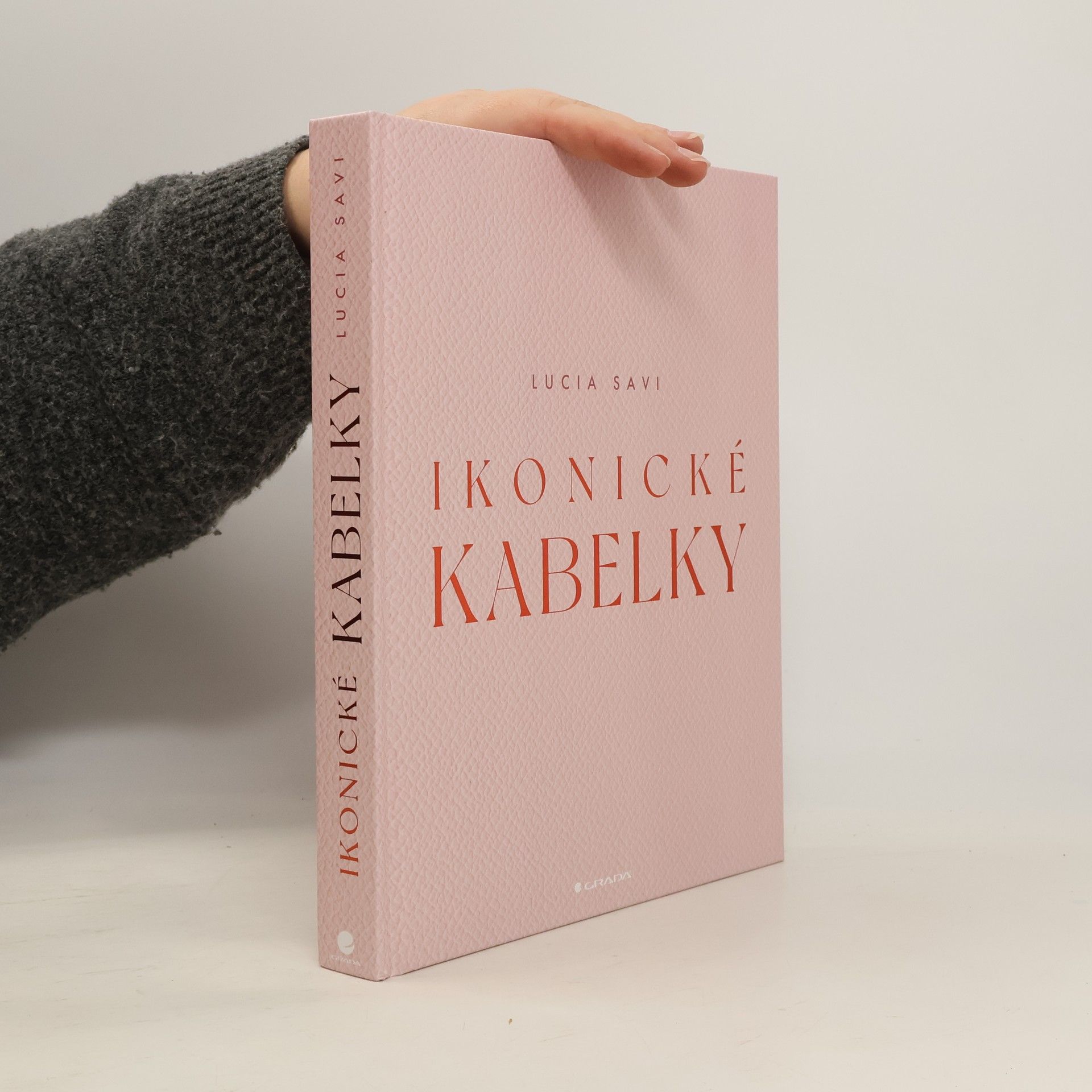 Lucia Savi Ikonické kabelky