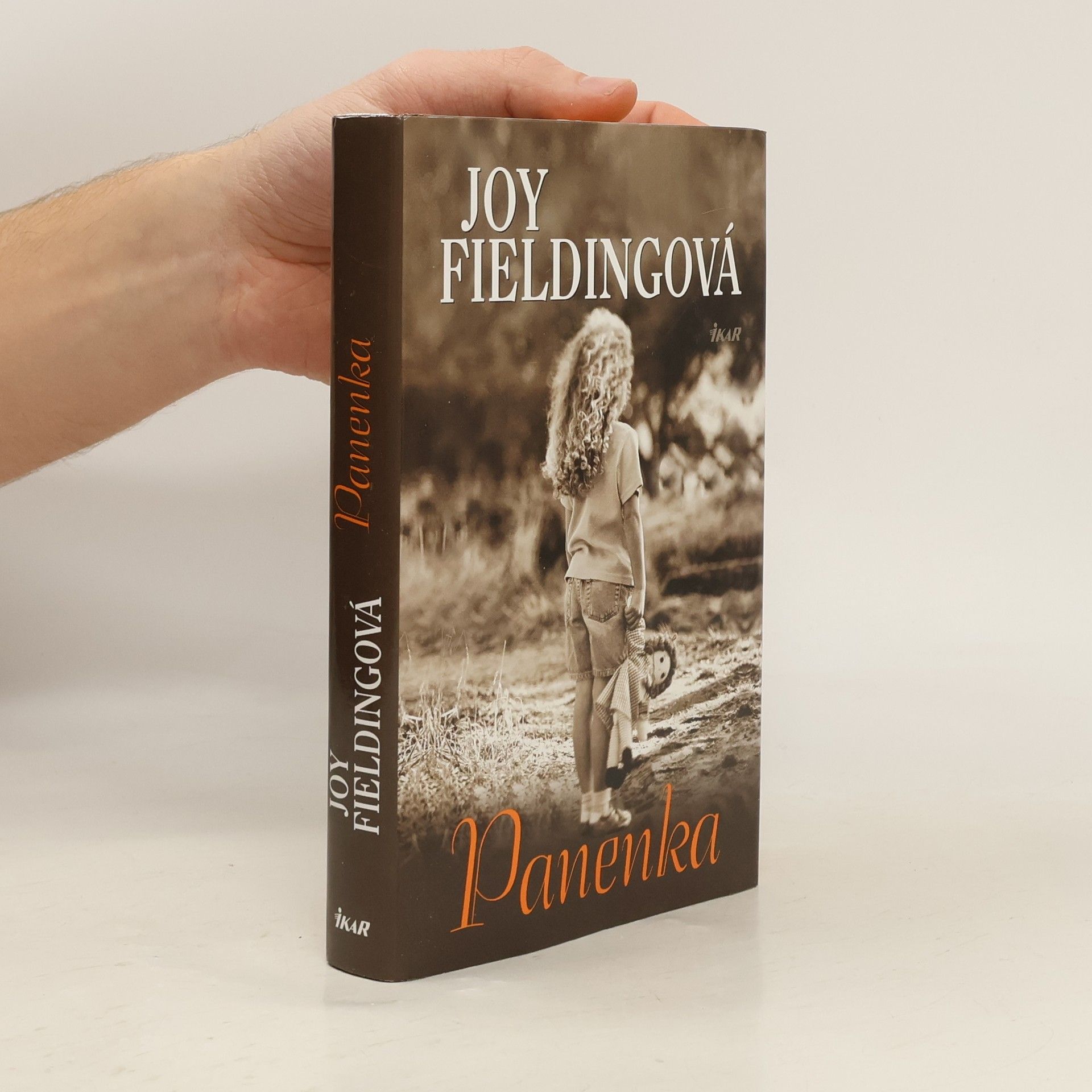 Joy Fielding Panenka