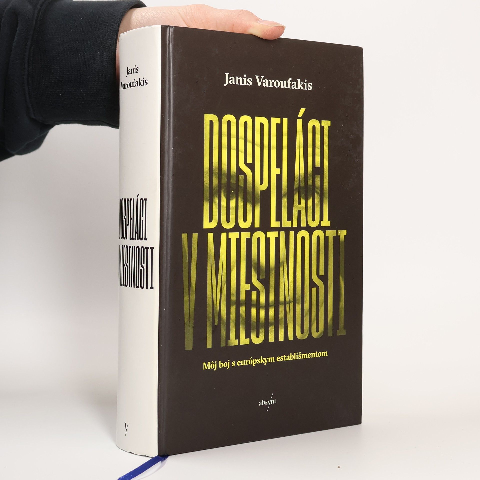 Gianēs Varoufakēs Dospeláci v miestnosti