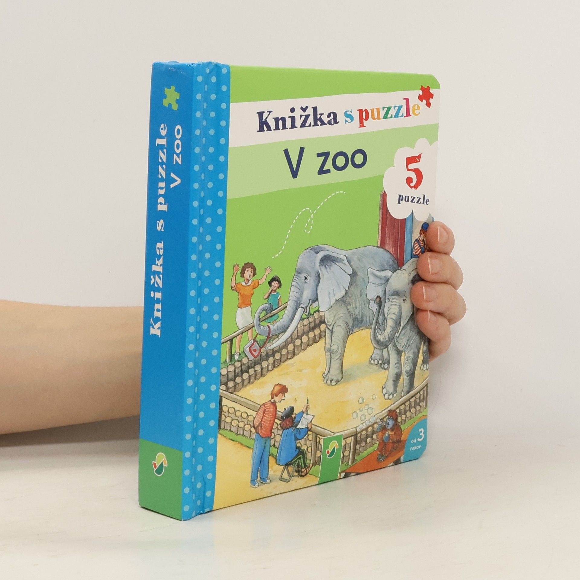 Various authors V Zoo: Knižka s puzzle