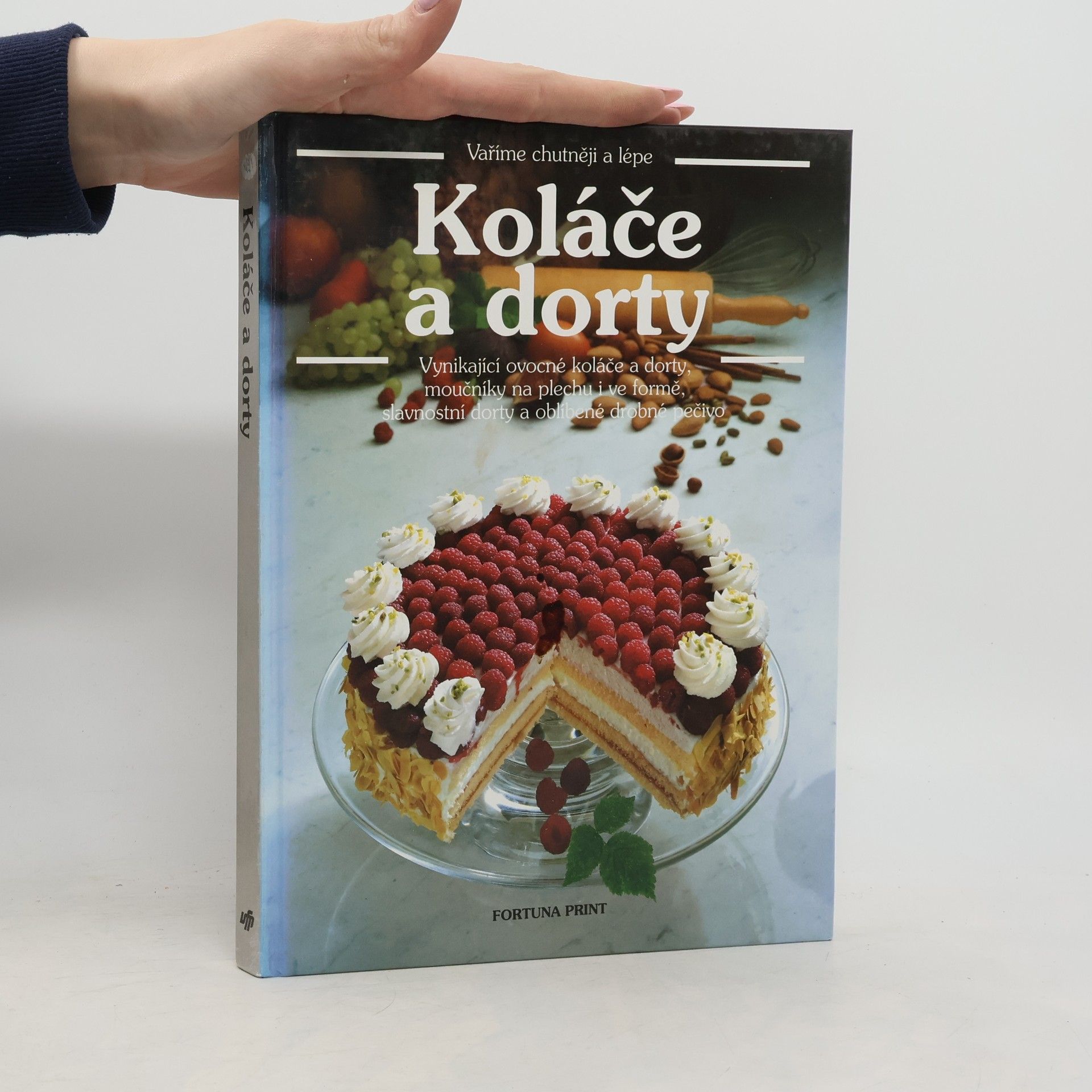 Collectif d'auteurs Koláče a dorty