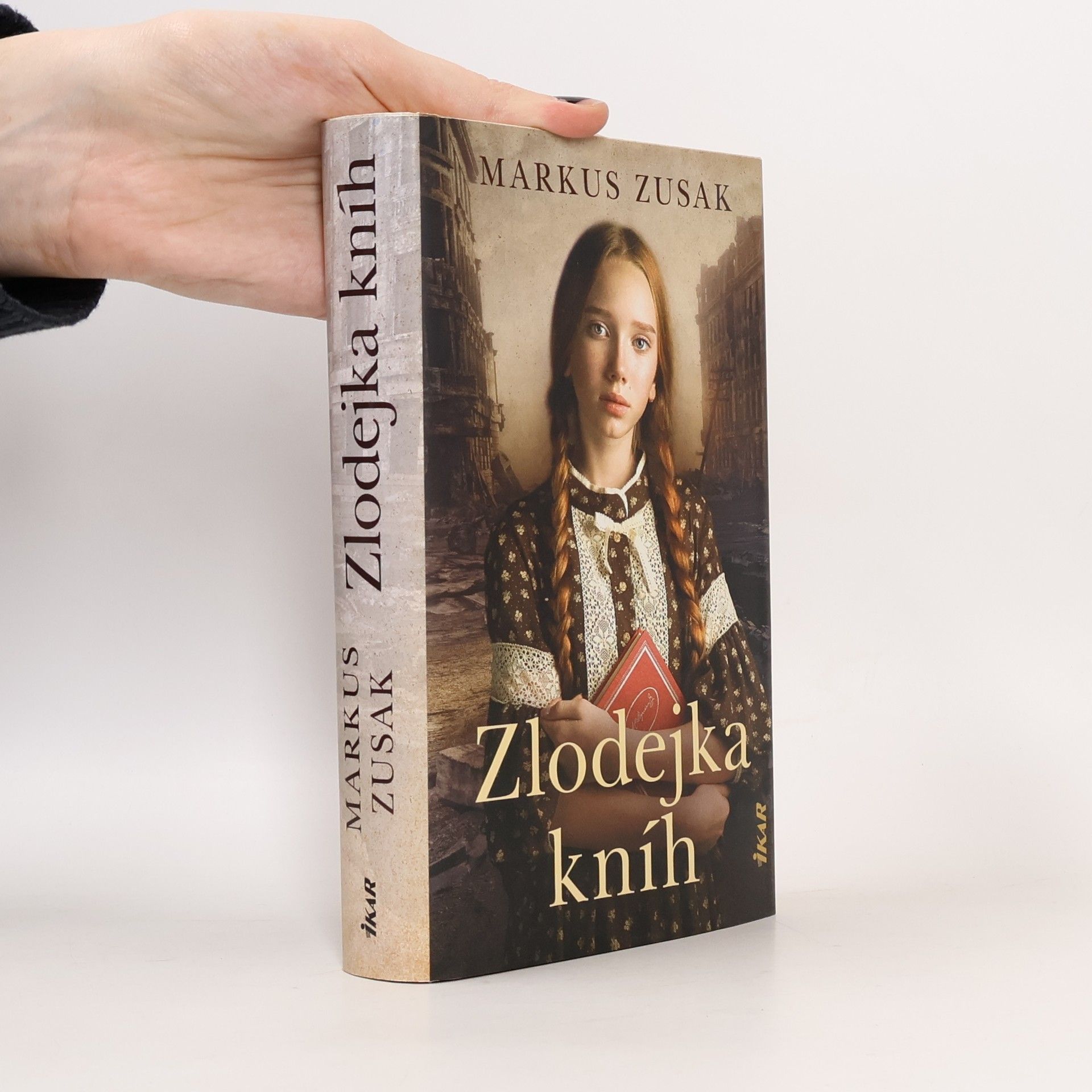 Markus Zusak Zlodejka kníh