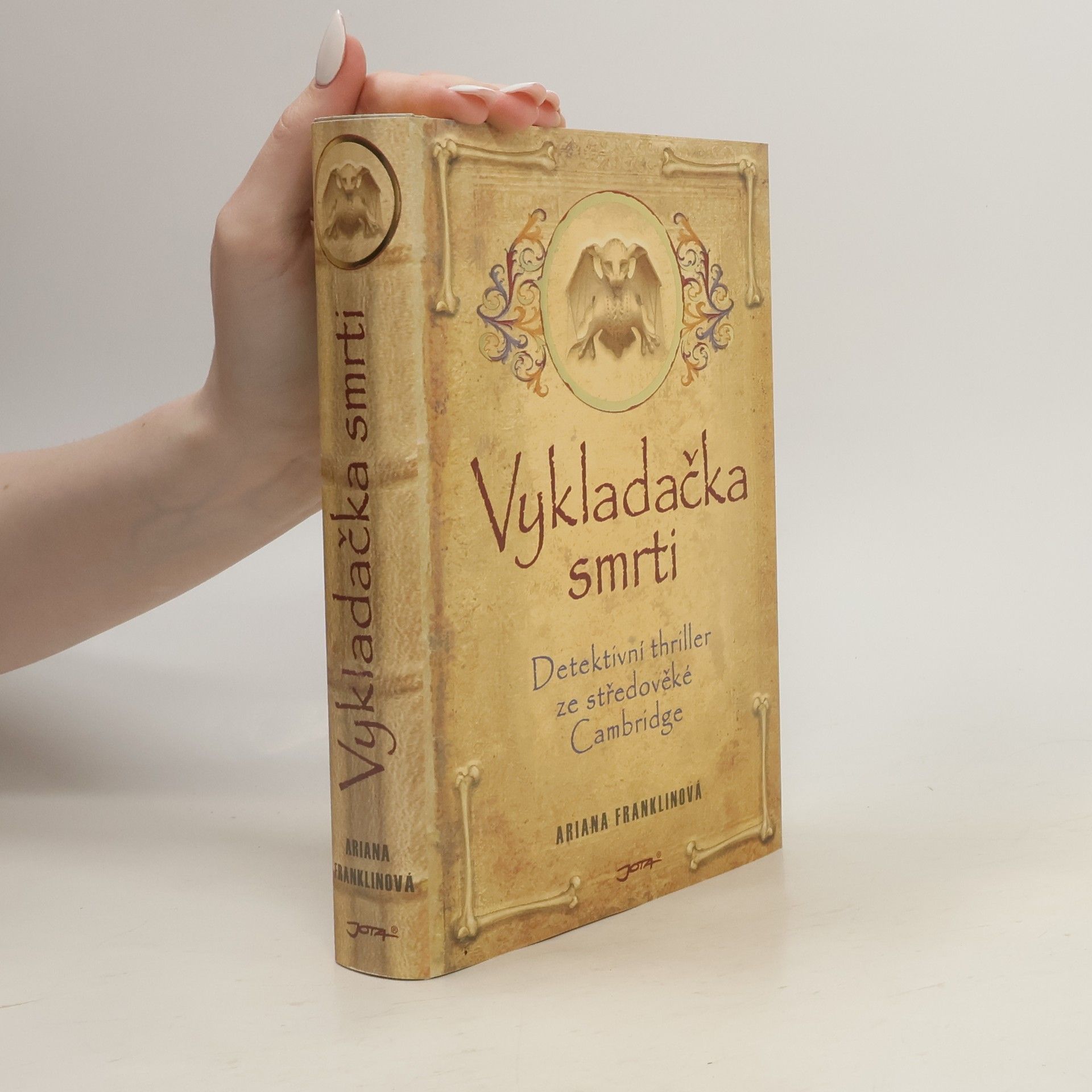 Ariana Franklin Vykladačka smrti