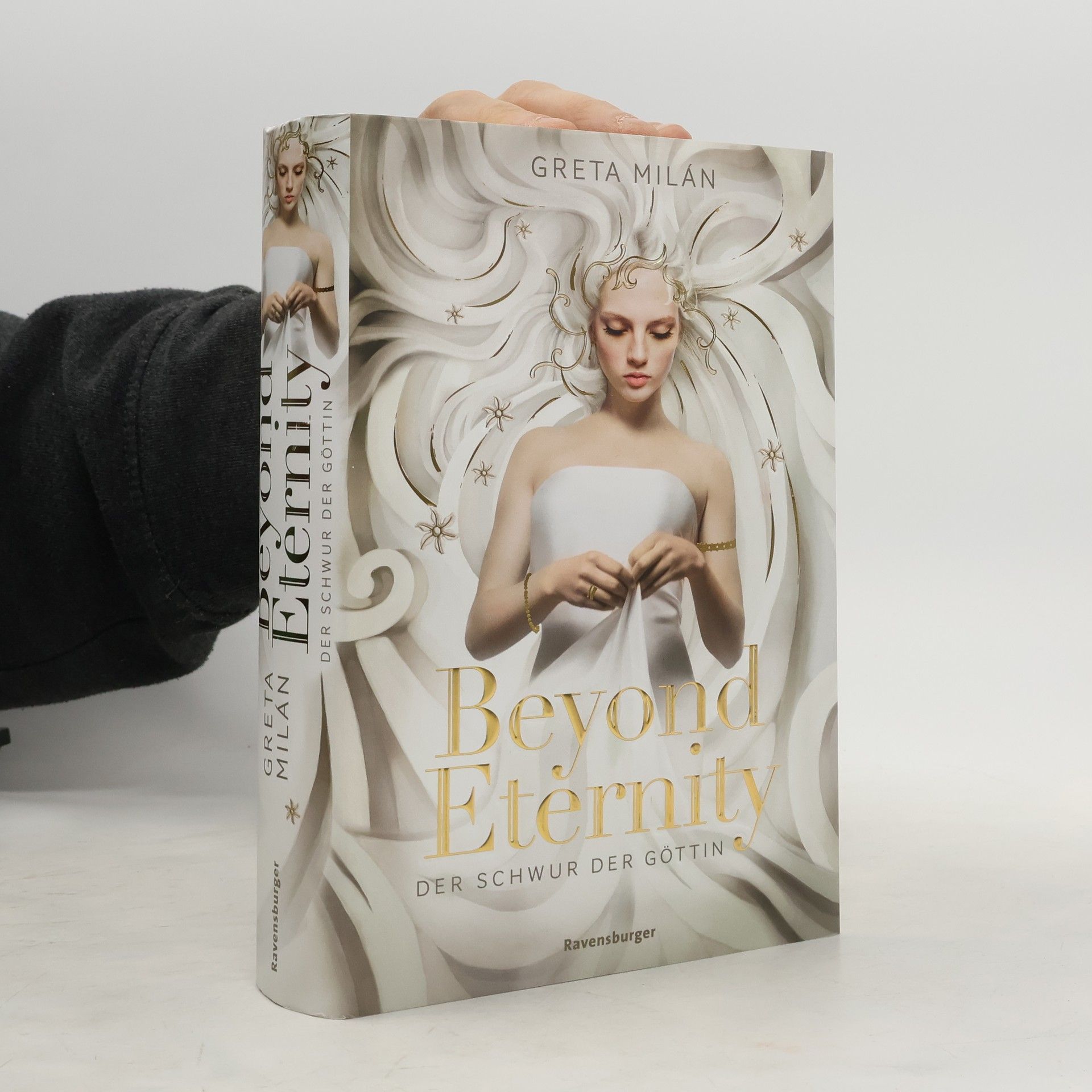 Greta Milán Beyond Eternity