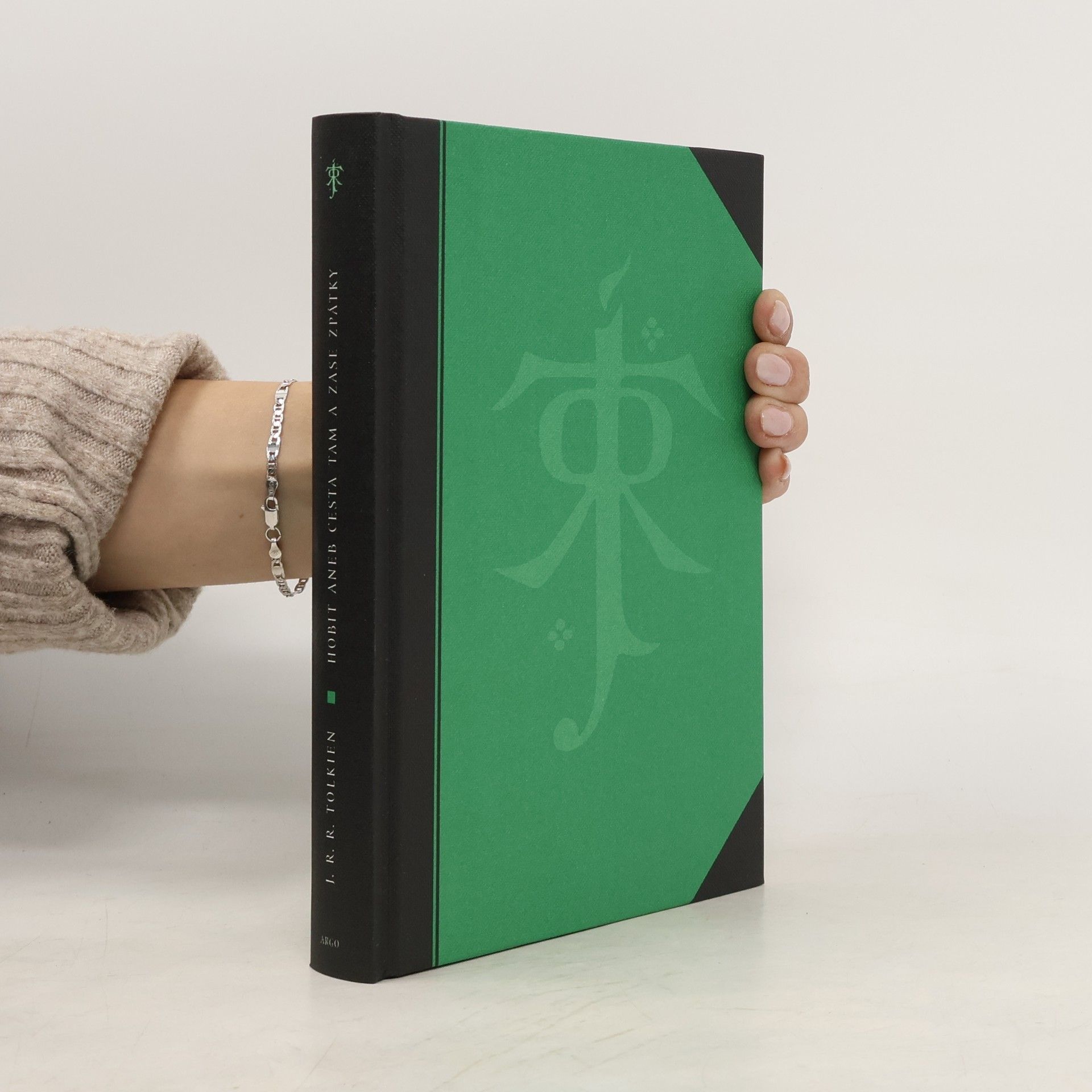 J. R. R. Tolkien Hobit, aneb, Cesta tam a zase zpátky