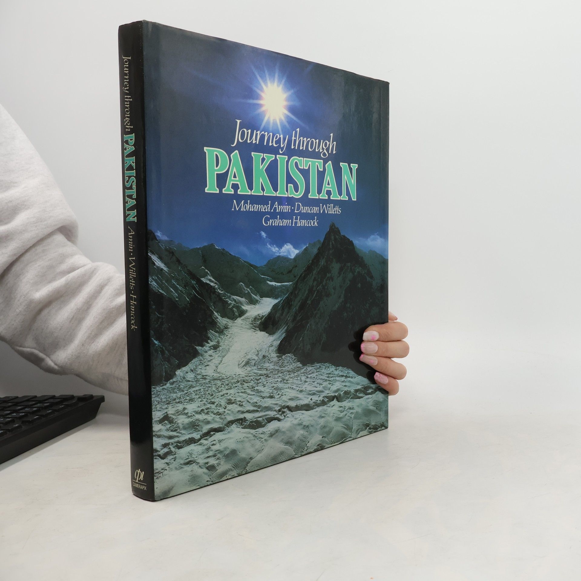 Mohamed Amin Journey Through Pakistan