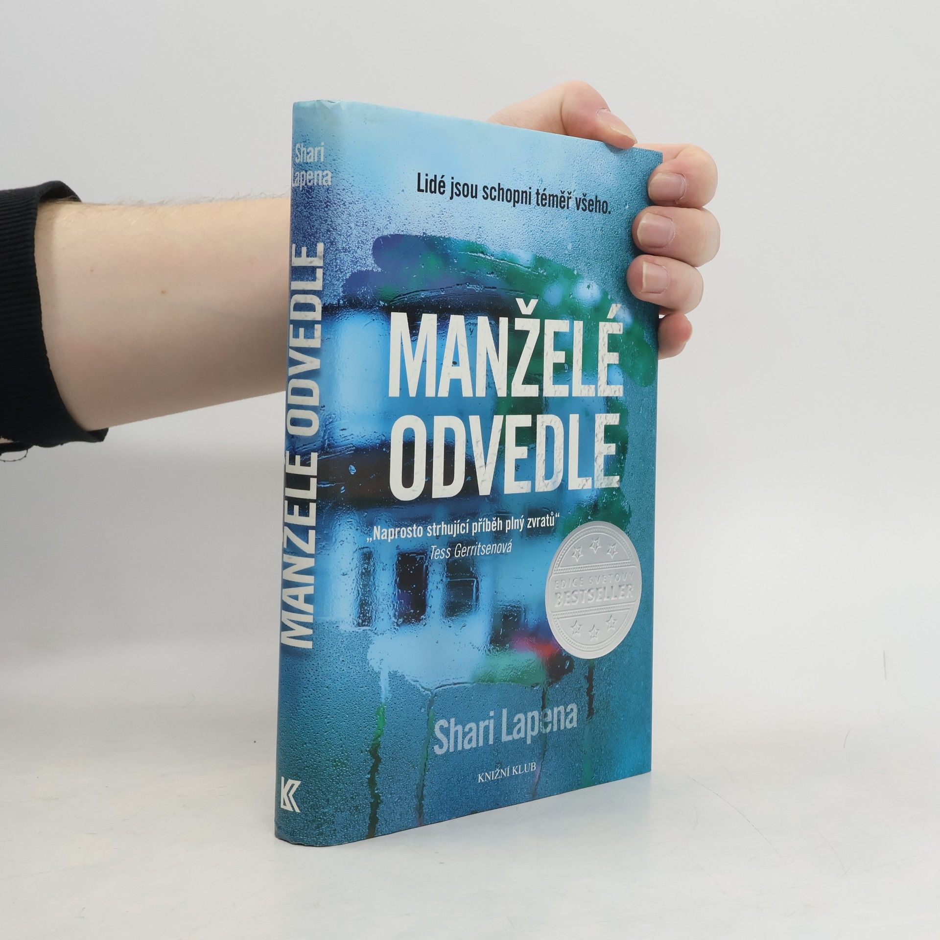 Shari Lapena Manželé odvedle