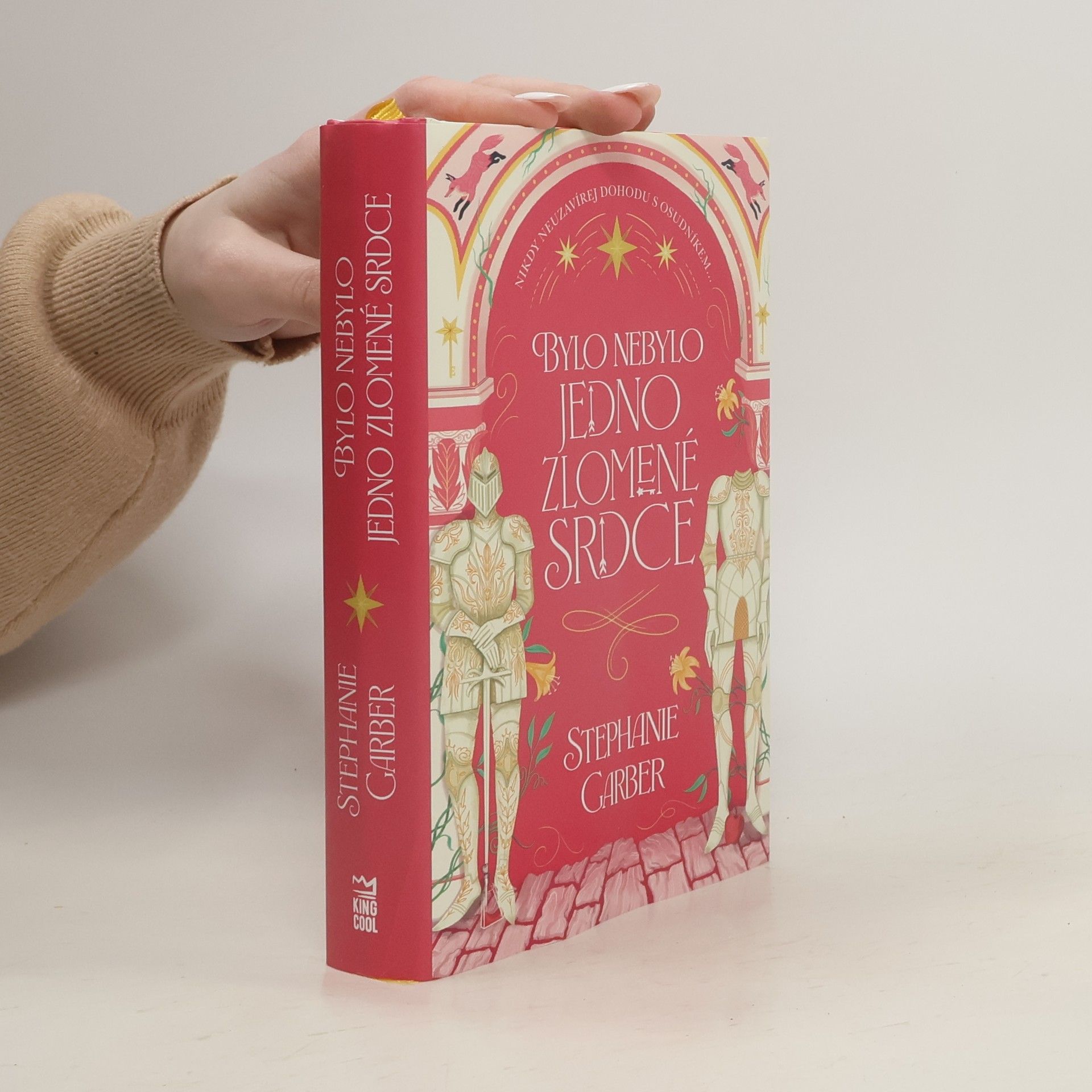 Stephanie Garber Bylo nebylo jedno zlomené srdce