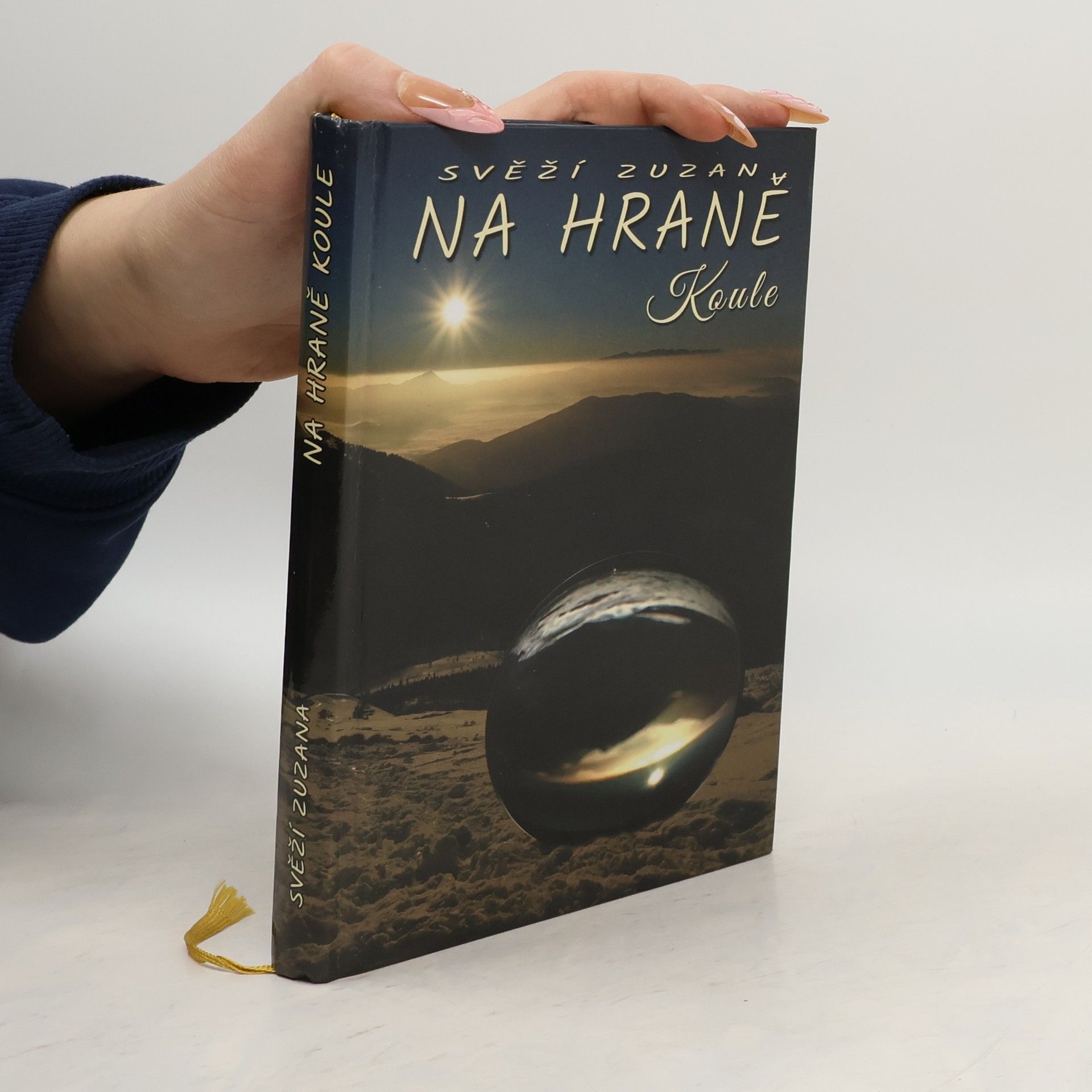 Zuzana Svěží Na hraně koule