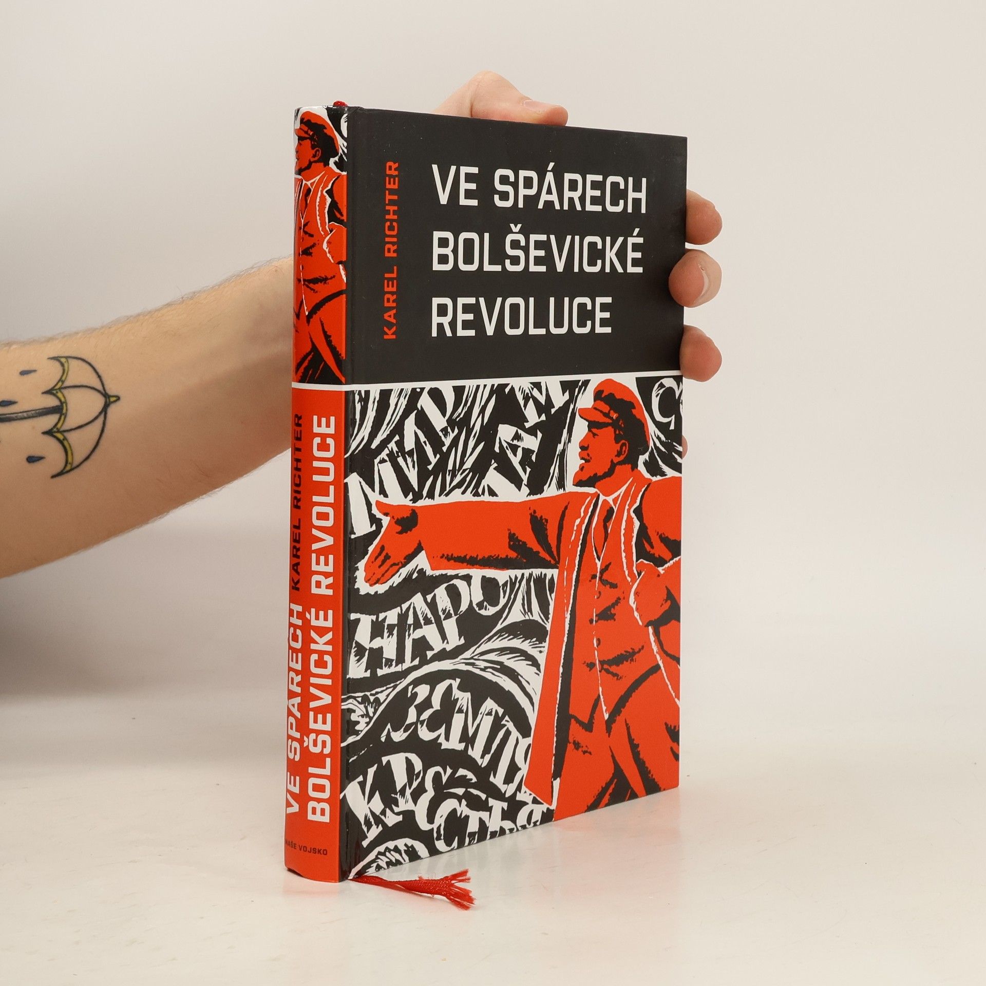 Karel Richter Ve spárech bolševické revoluce