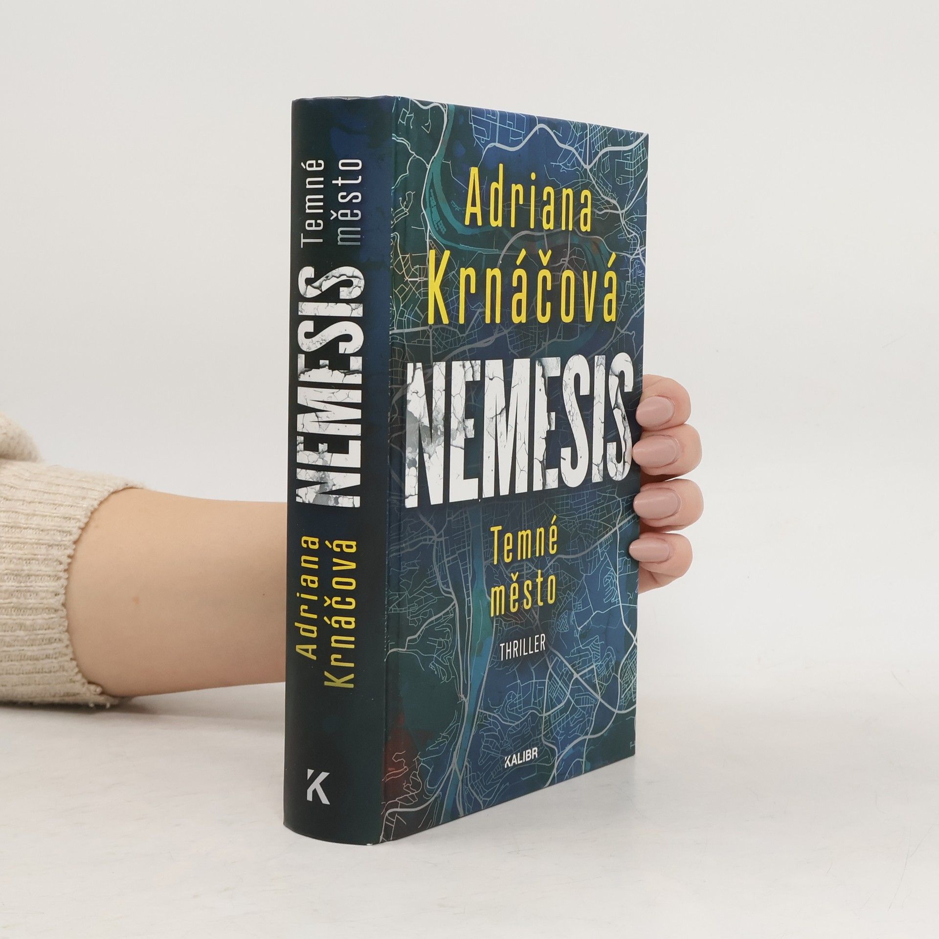 Adriana Krnáčová Nemesis: Temné město