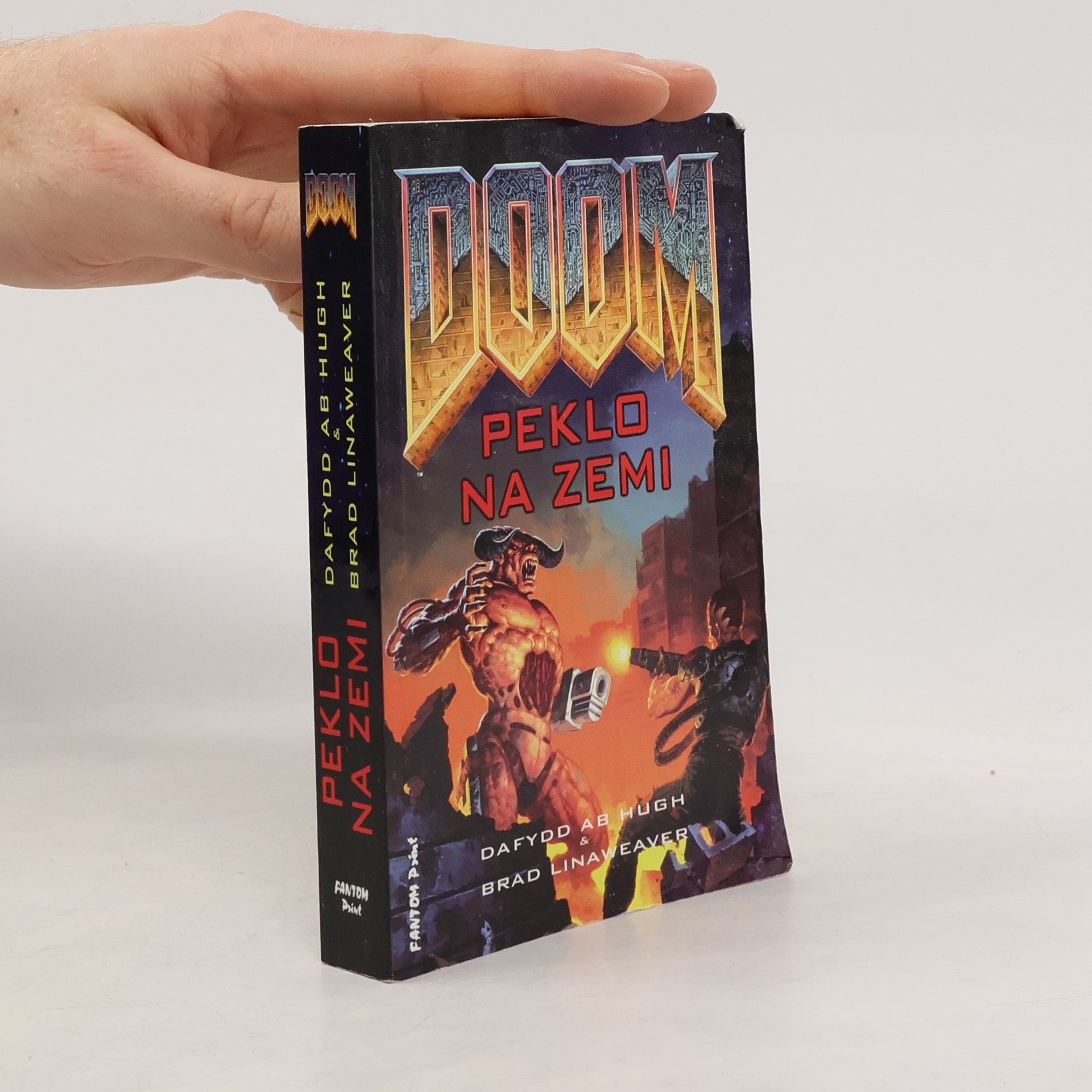 Dafydd Ab Hugh DOOM. Peklo na Zemi