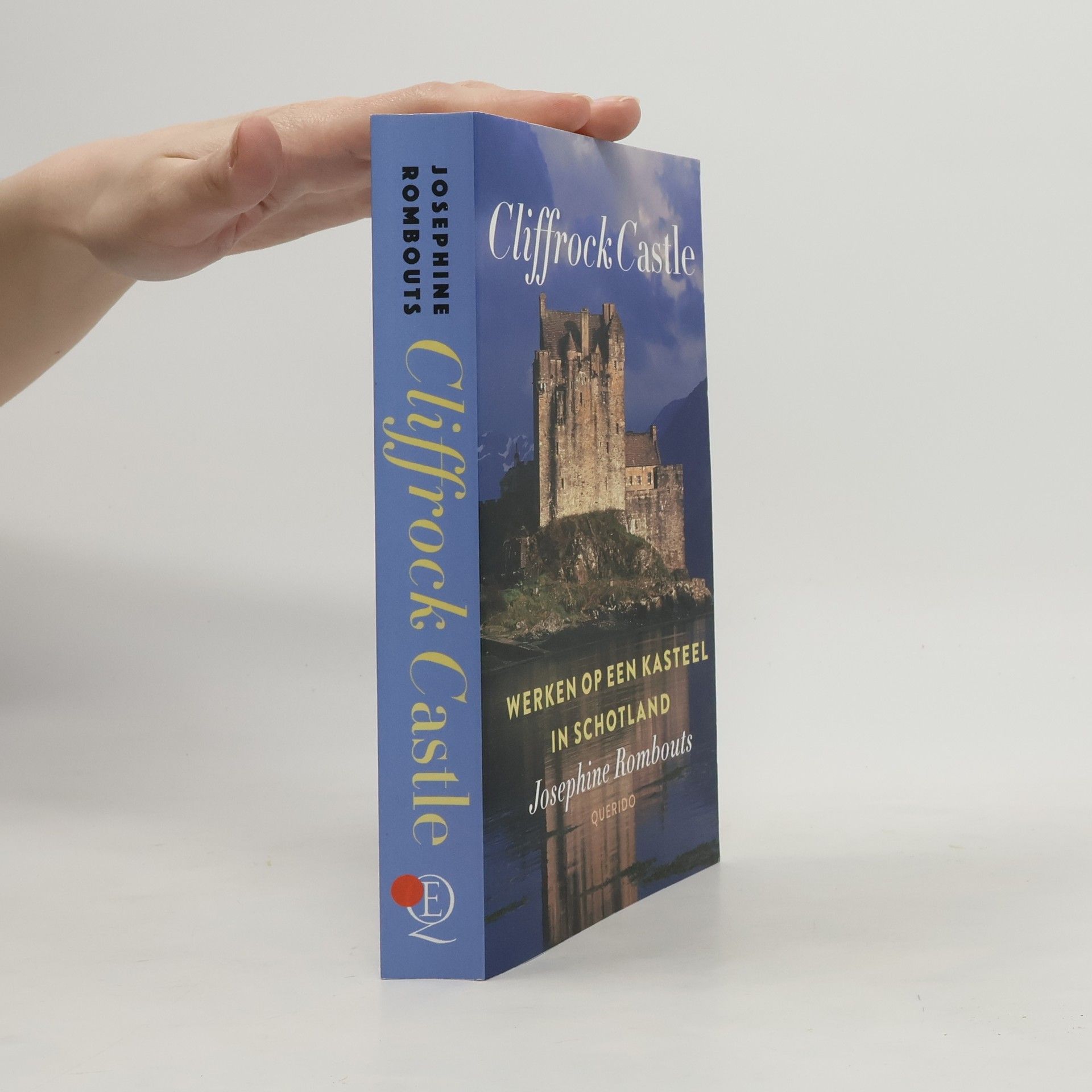 Josephine Rombouts Cliffrock Castle