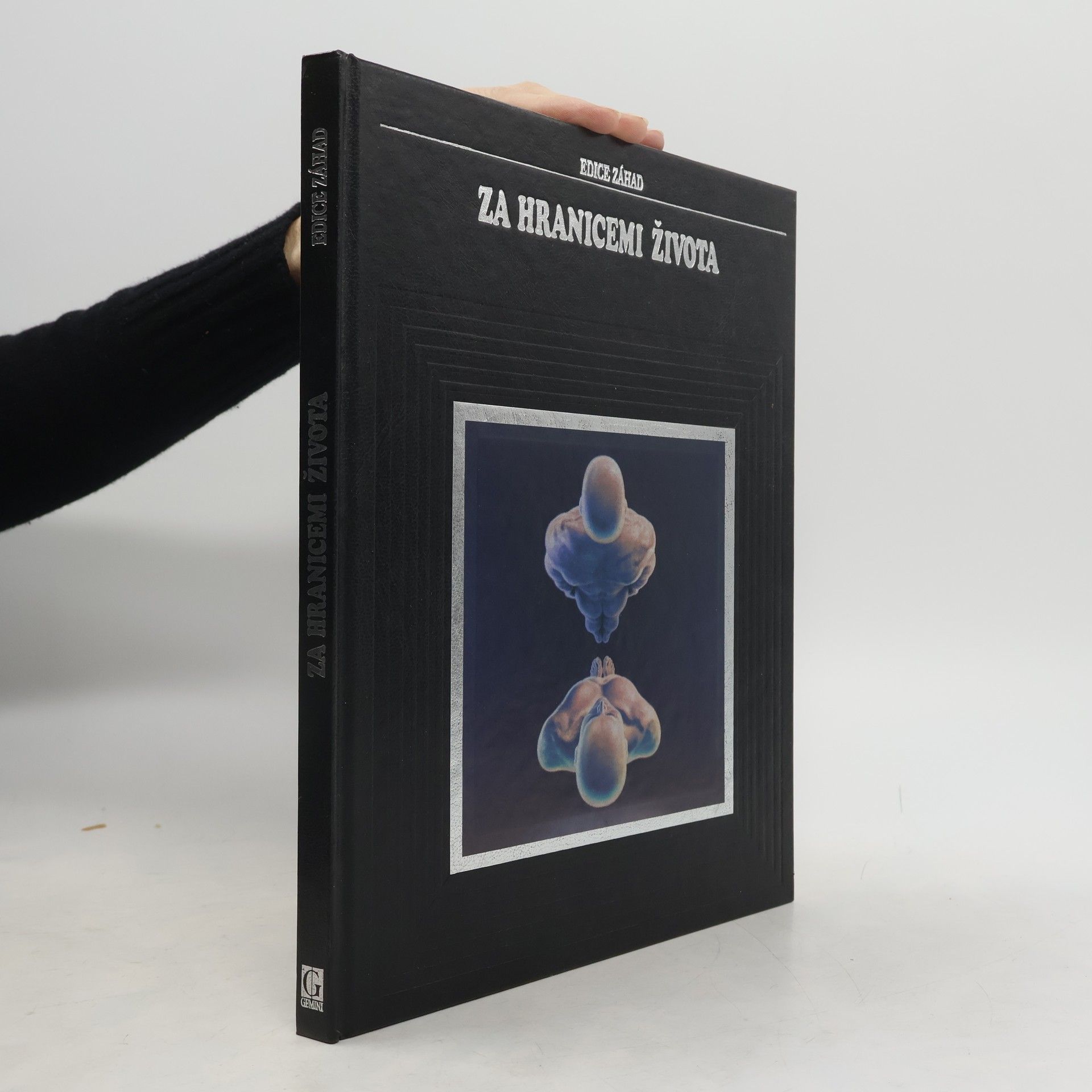 Janet P. Cave Za hranicemi života