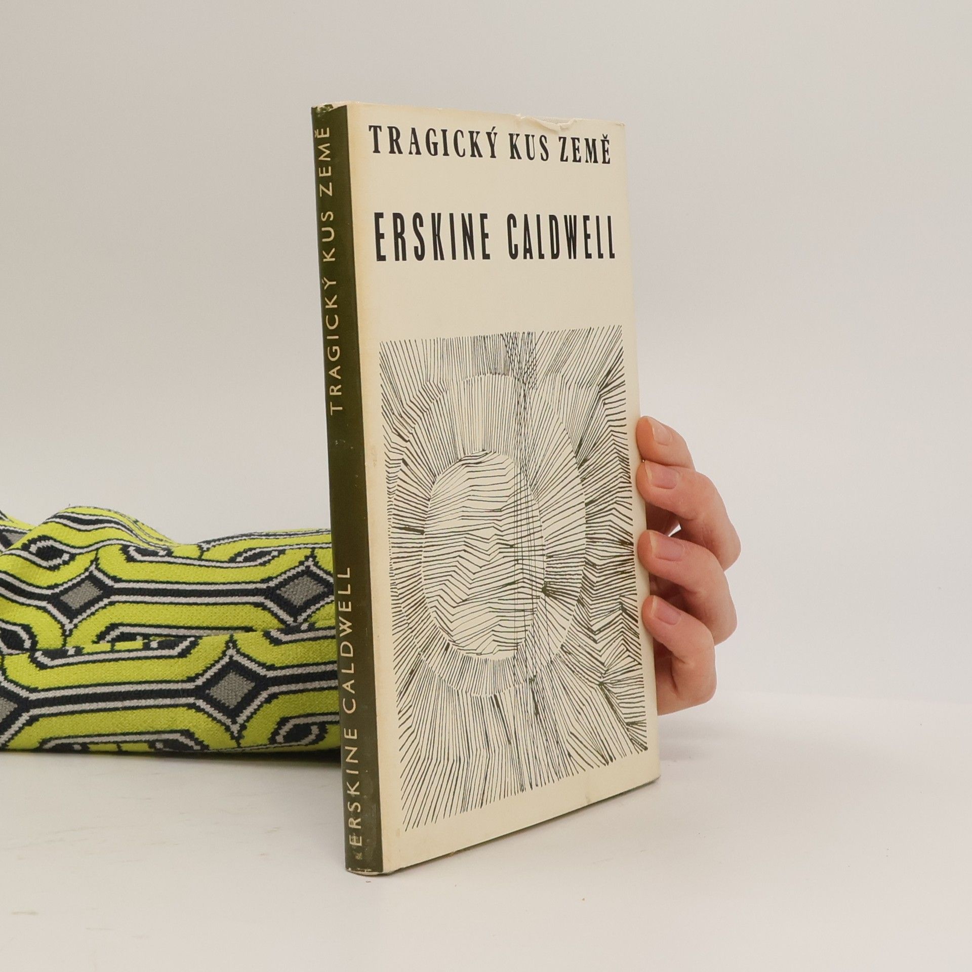 Erskine Caldwell Tragický kus země