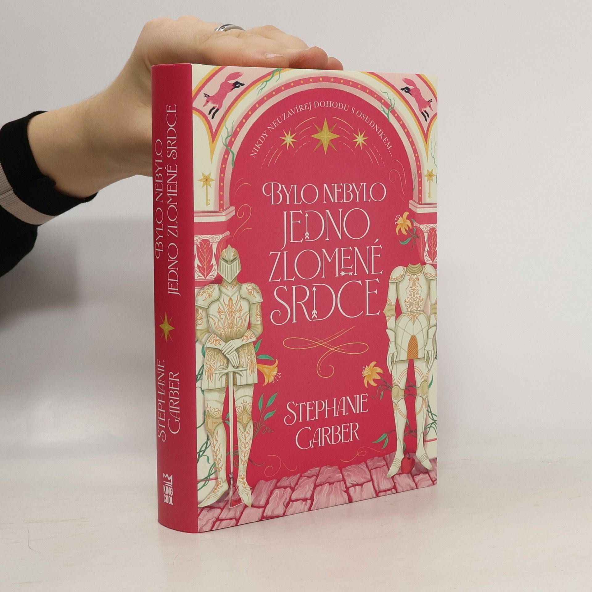 Stephanie Garber Bylo nebylo jedno zlomené srdce