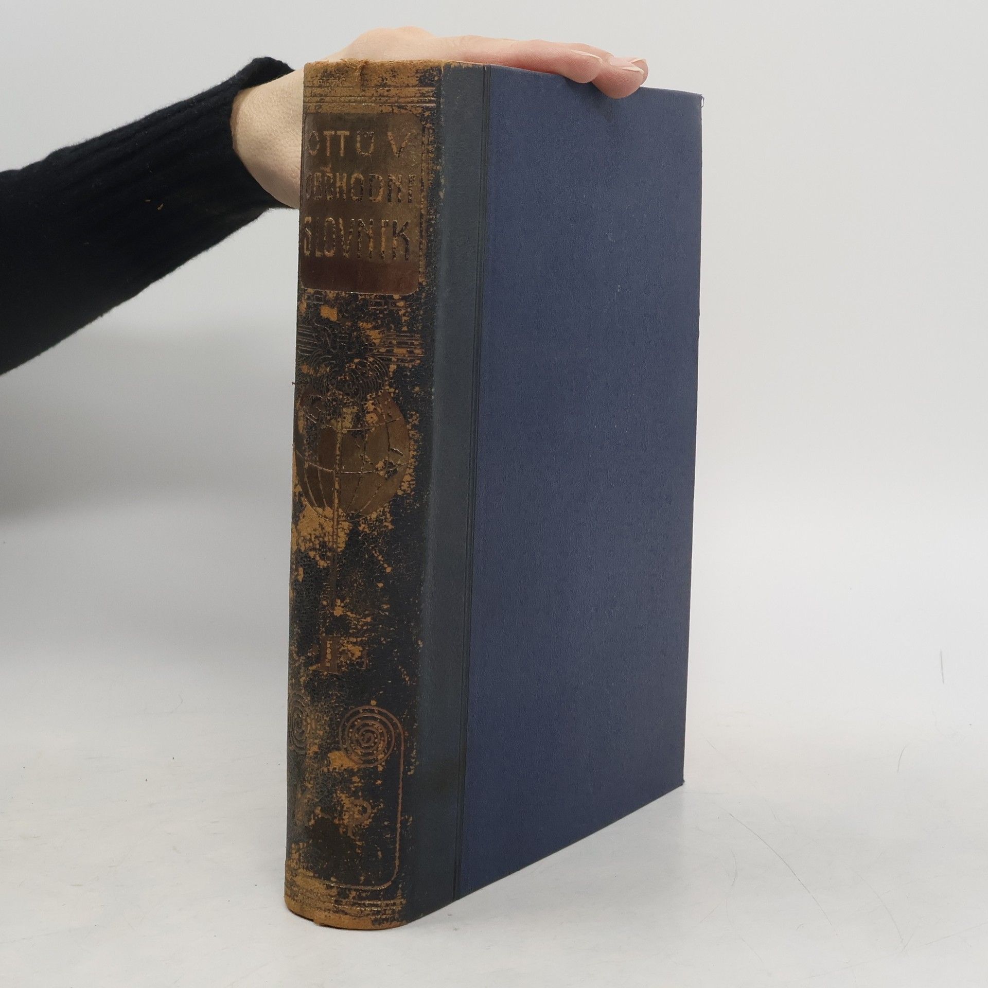 Josef Pazourek Ottův obchodní slovník. Díl II. Část 1