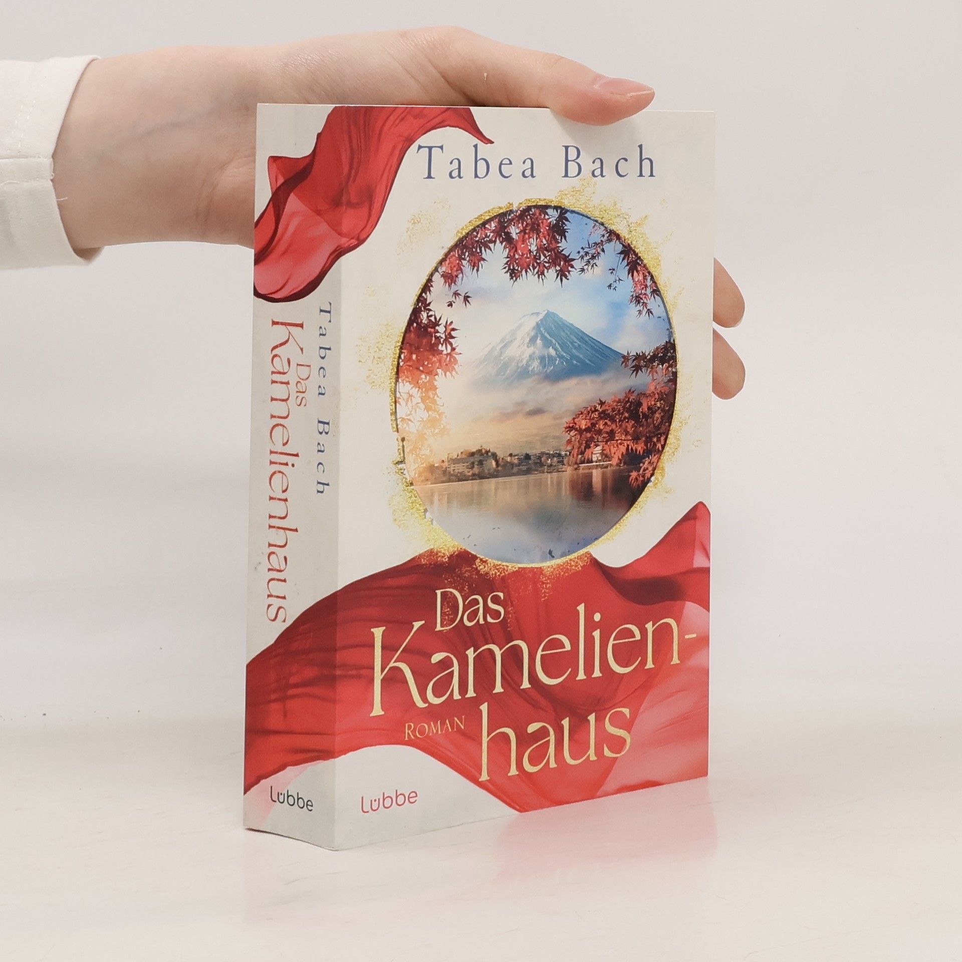 Tabea Bach Das Kamelienhaus