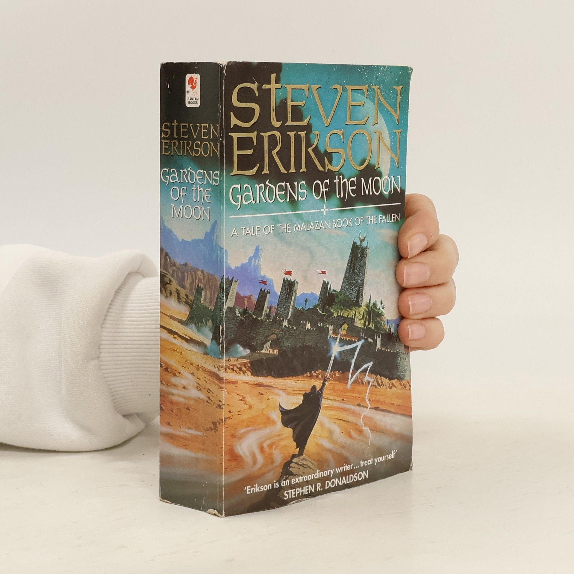 Steven Erikson Gardens of the Moon