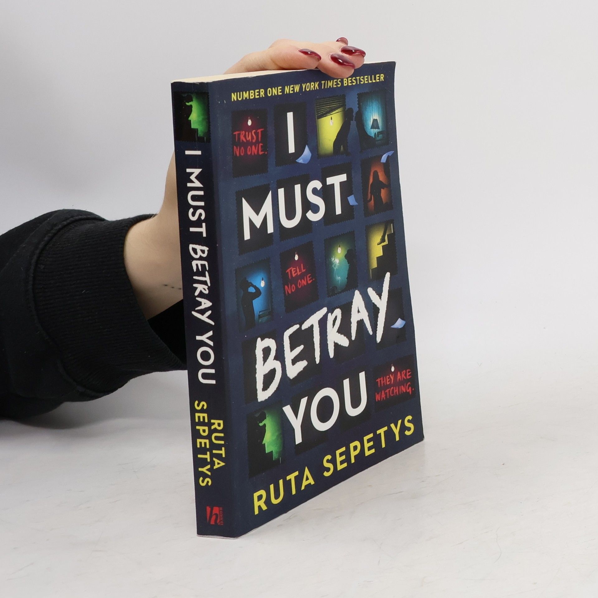 Ruta Sepetys I must betray you