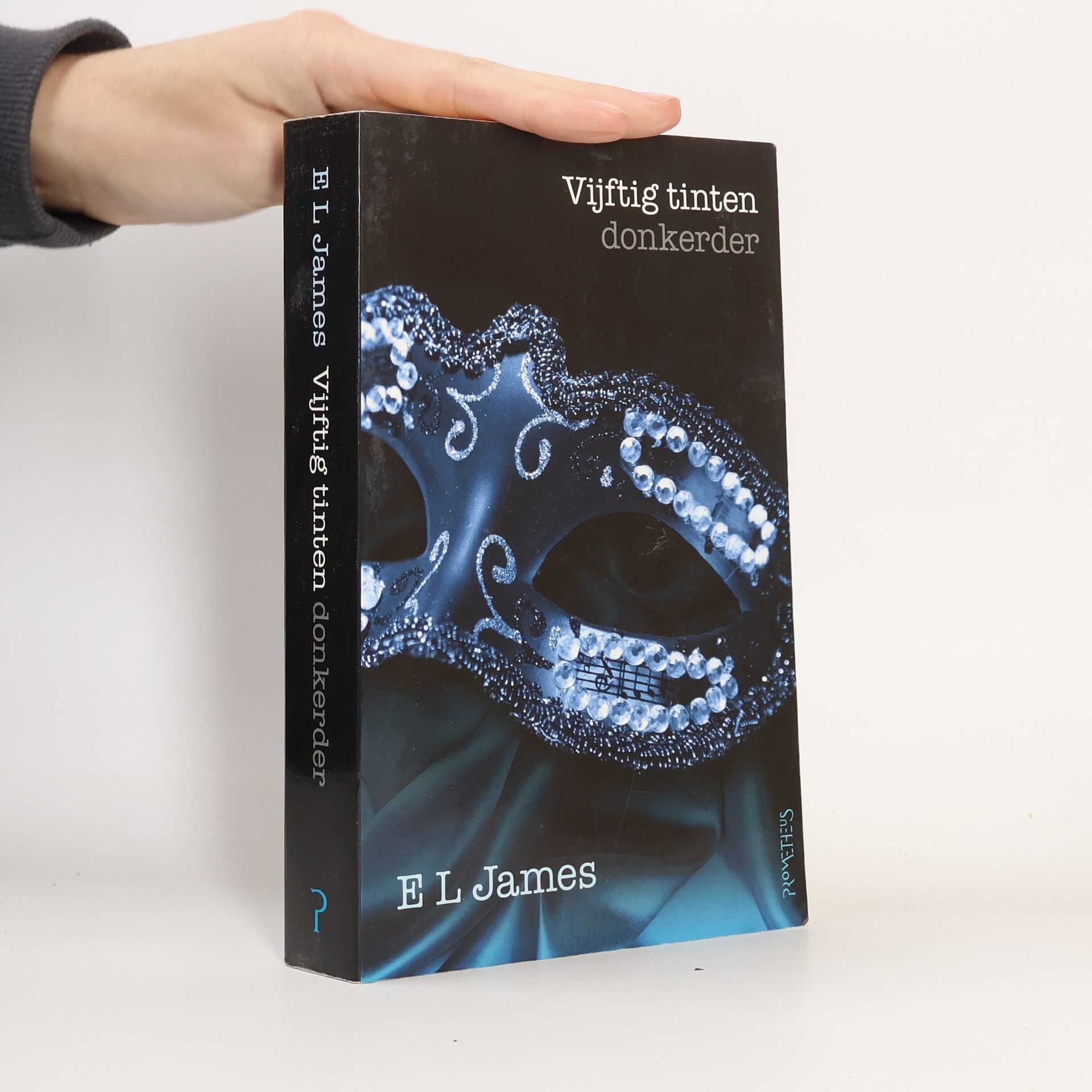 E. L. James Vijftig tinten donkerder