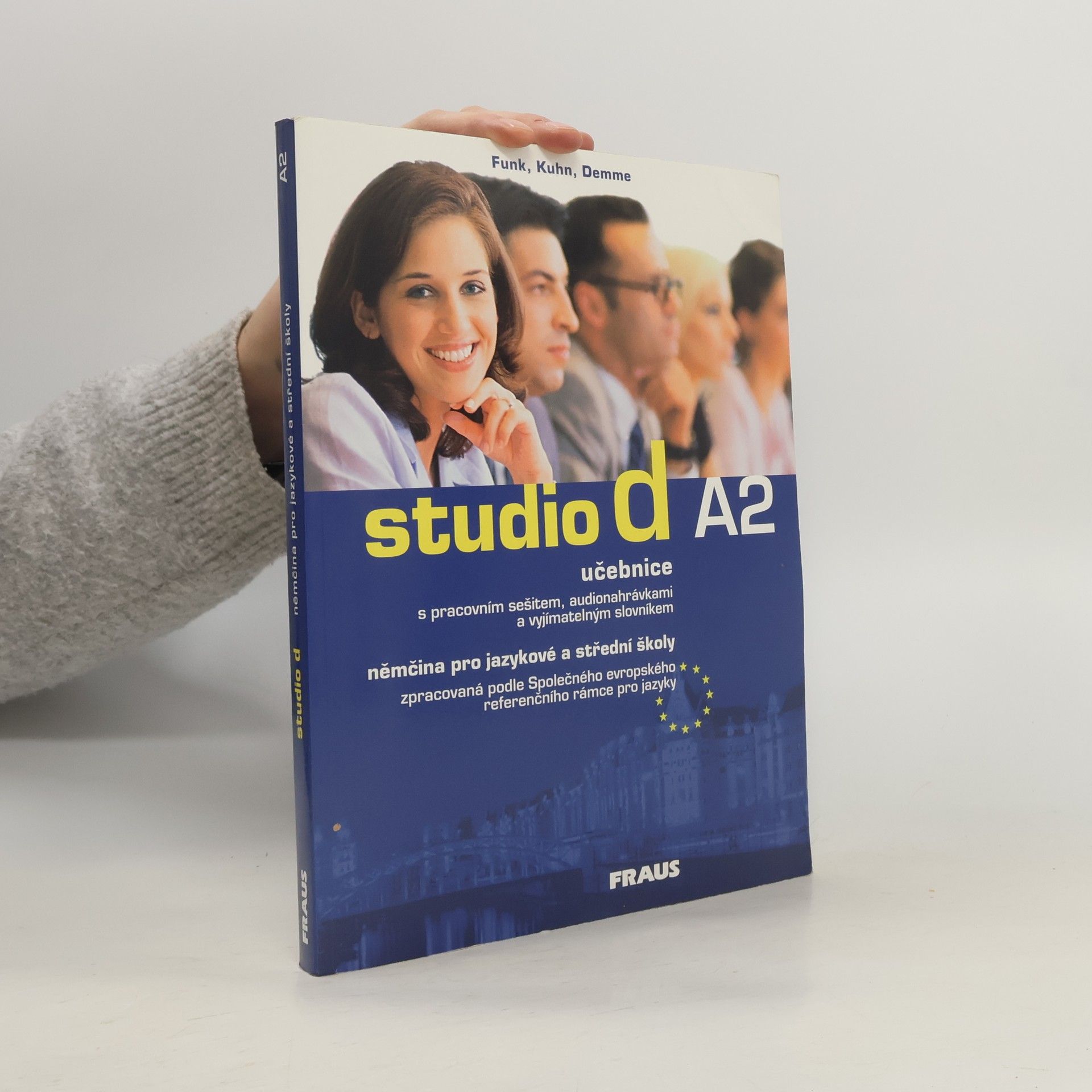 Studio d A2. Učebnice s pracovním sešitem, audionahrávkami a vyjímatelným slovníkem