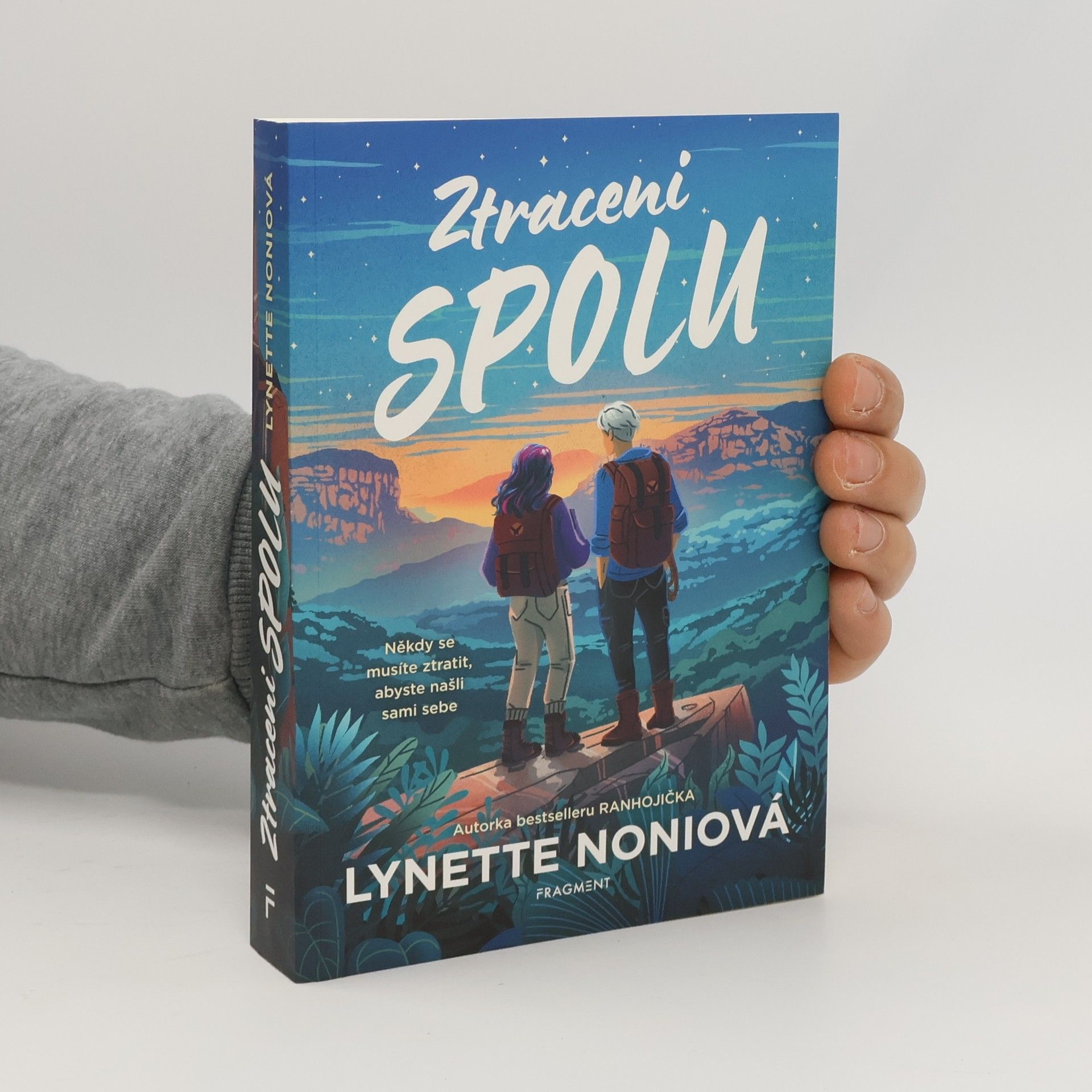 Lynette Noni Ztraceni spolu