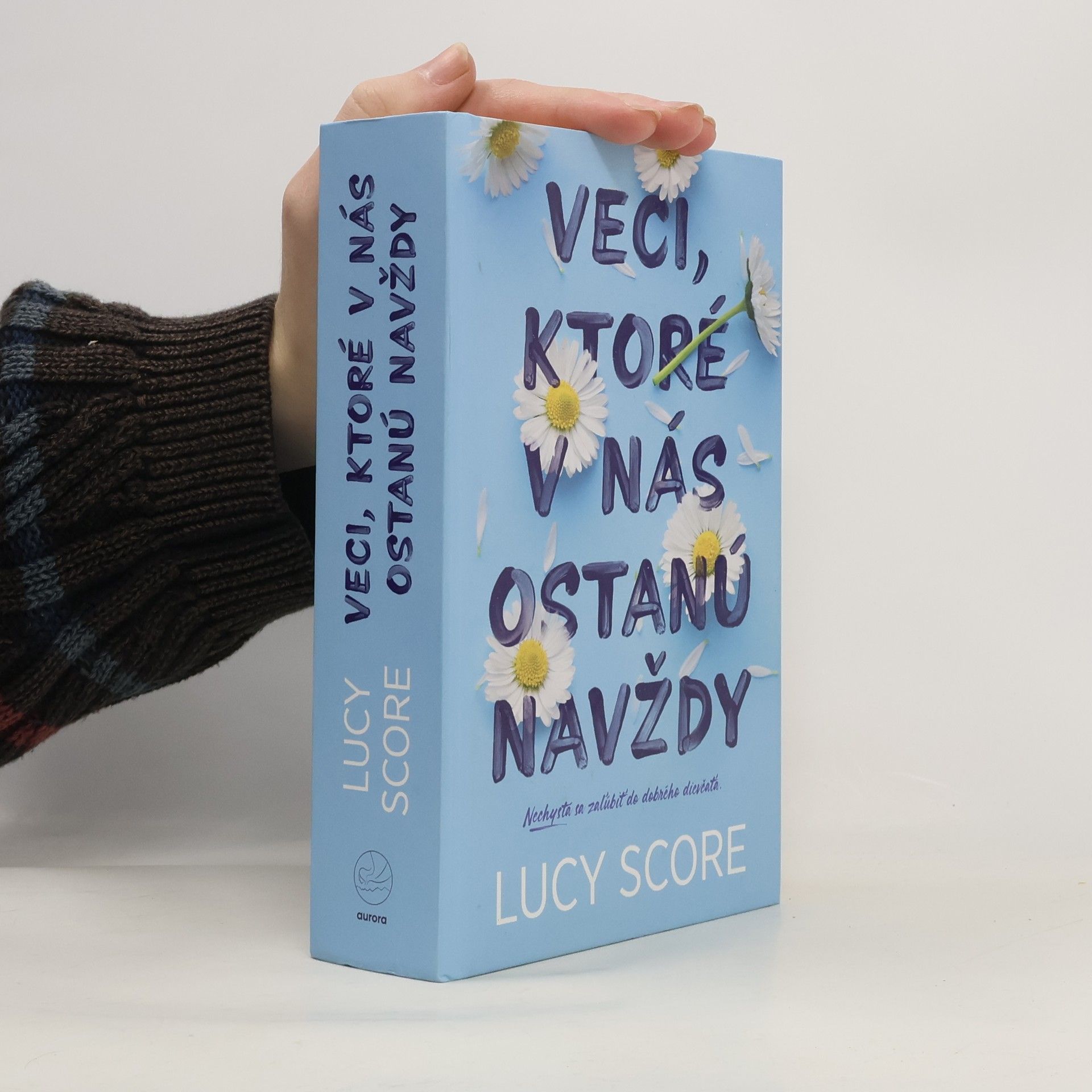 Lucy Score Veci, ktoré v nás ostanú navždy